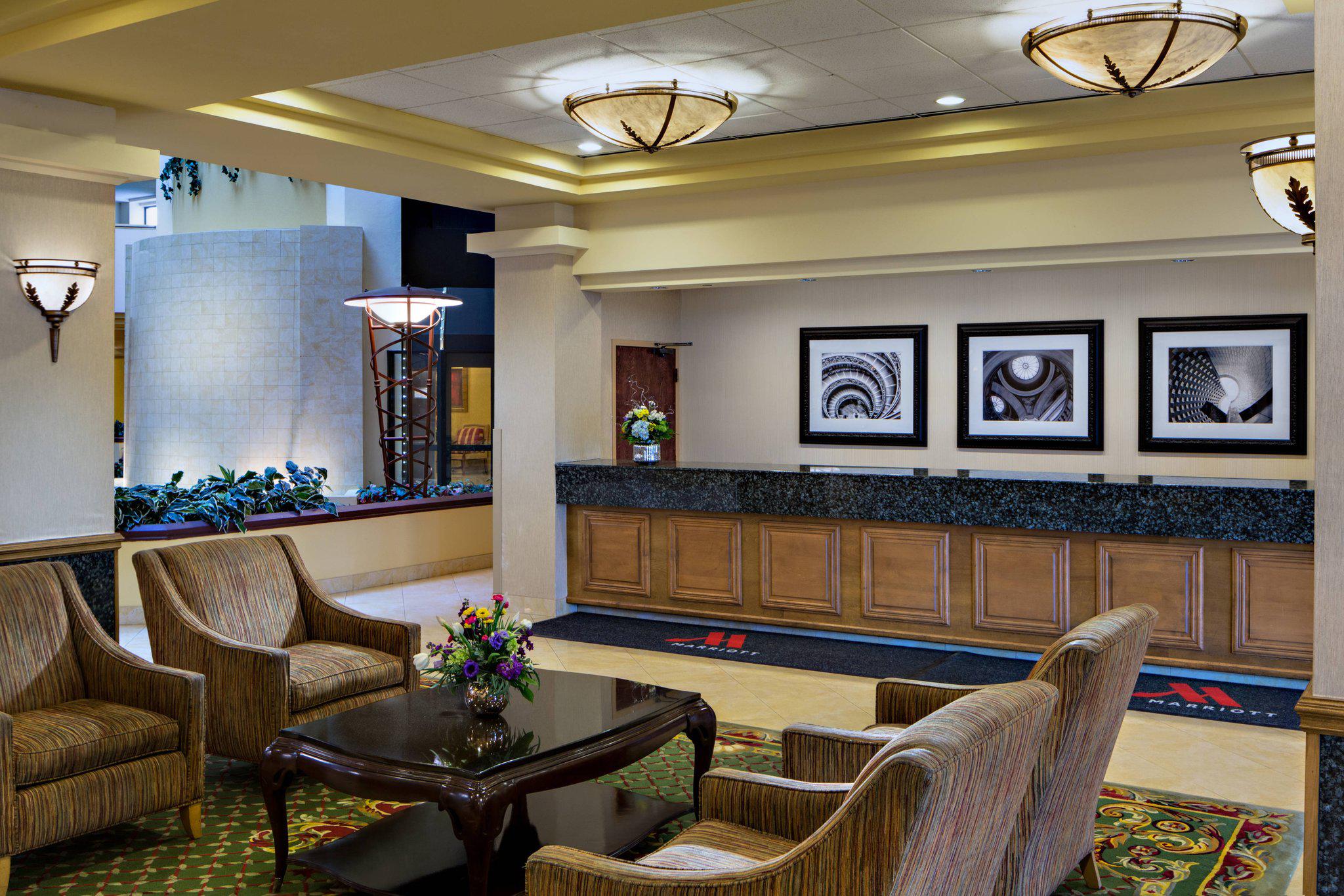 Cedar Rapids Marriott Photo