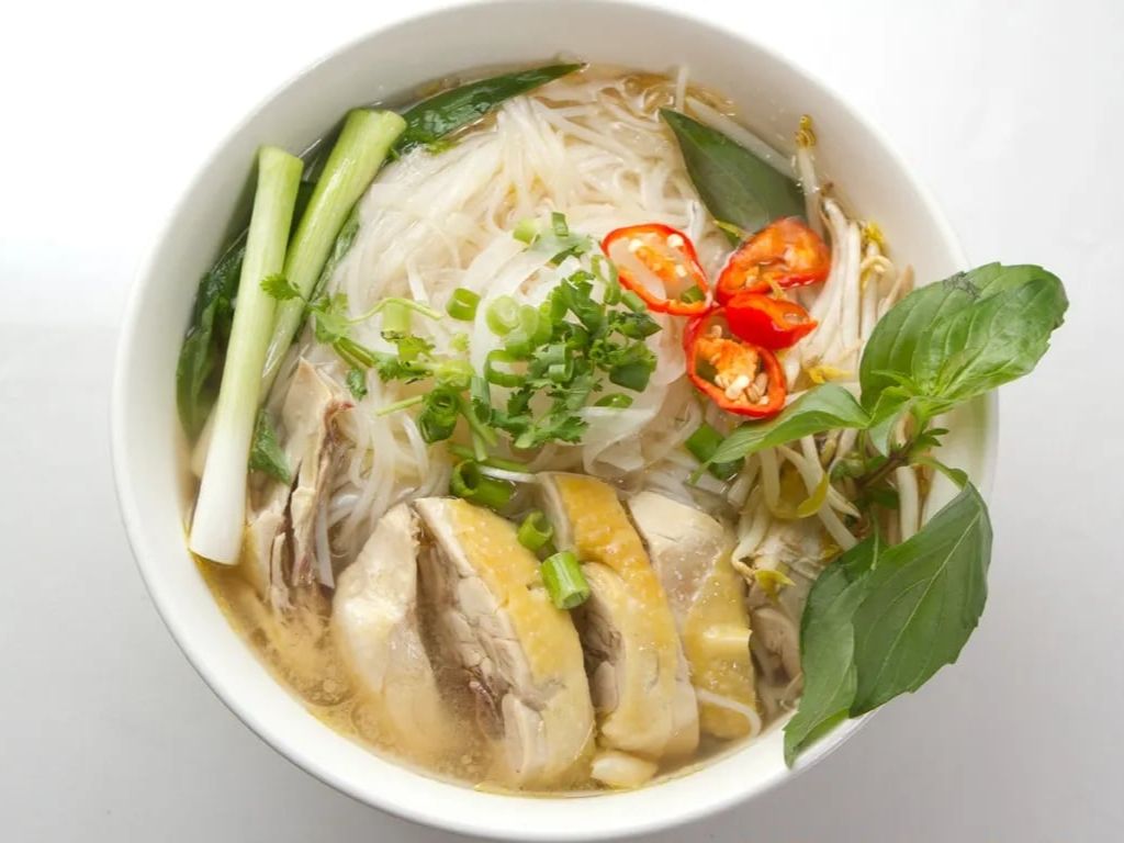 P7. Chicken Veggies Pho