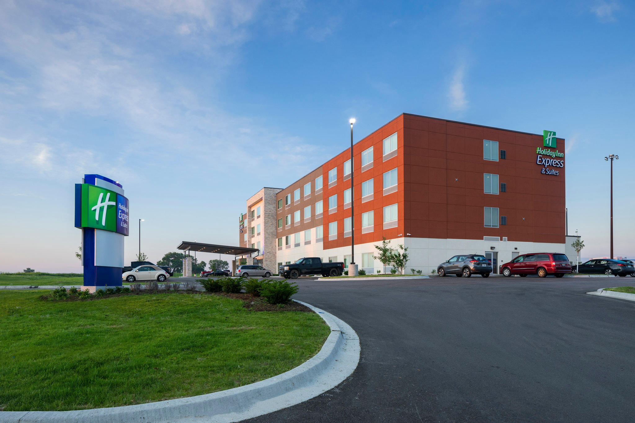 Holiday Inn Express & Suites Bourbonnais East - Bradley Photo