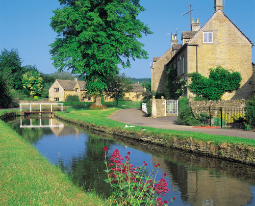 Images Holiday Inn Gloucester - Cheltenham