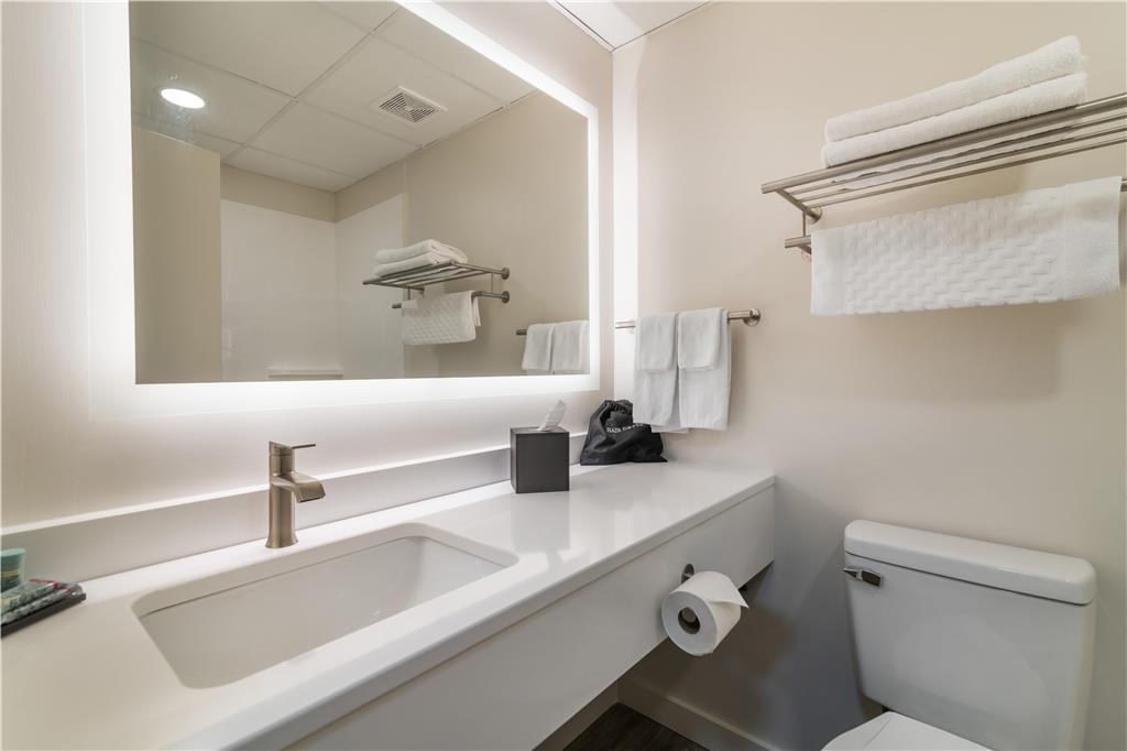 Best Western Caribou Inn Image