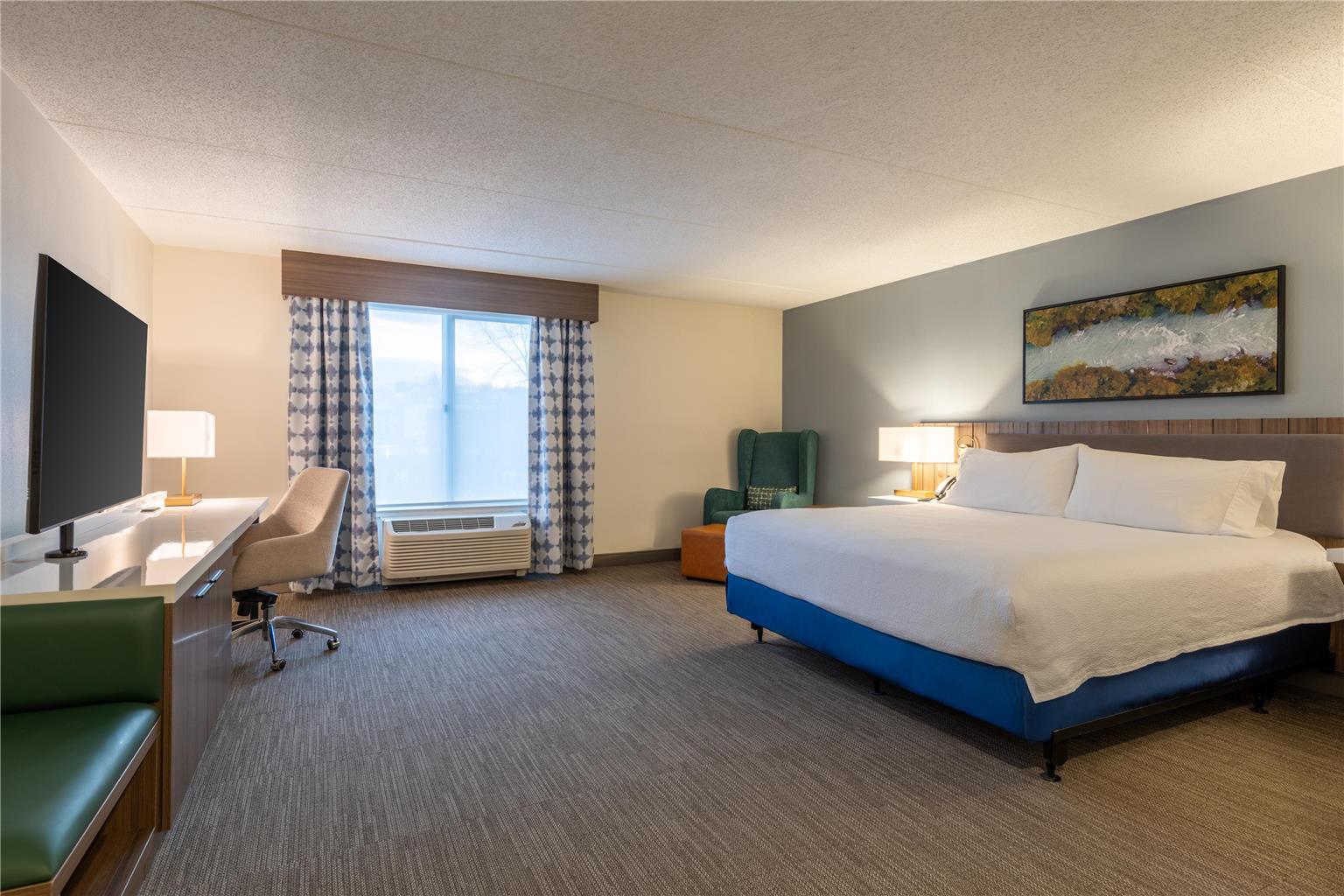 Hilton Garden Inn Auburn Riverwatch Image