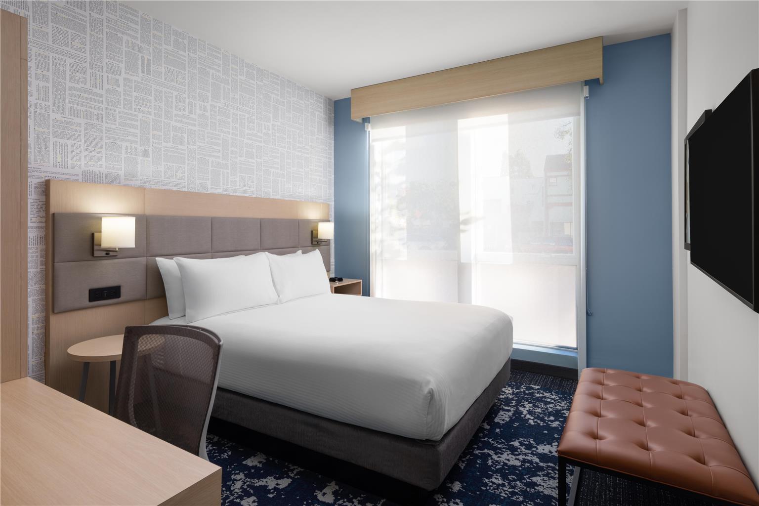 Aiden by Best Western Berkeley Image