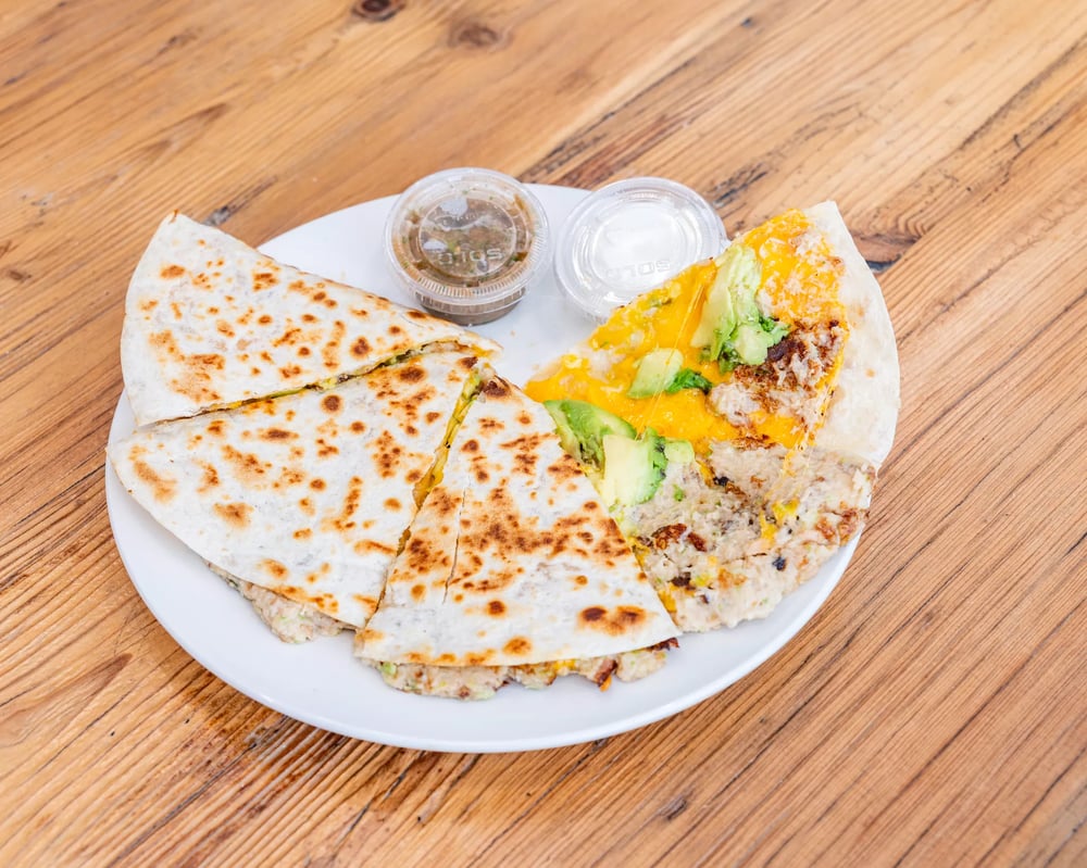 Tuna, Avocado & Cheddar