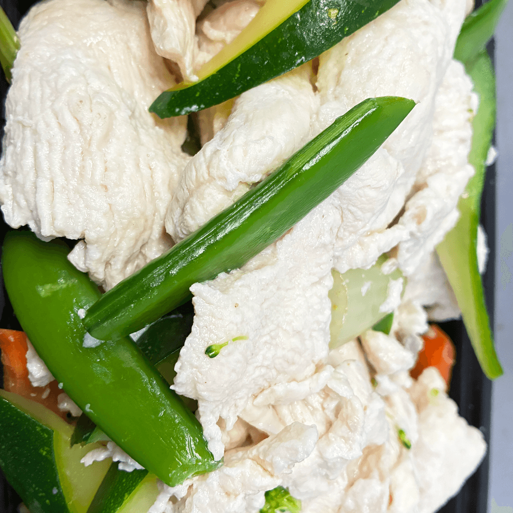 Steamed Organic Chicken with Mixed Vegetables