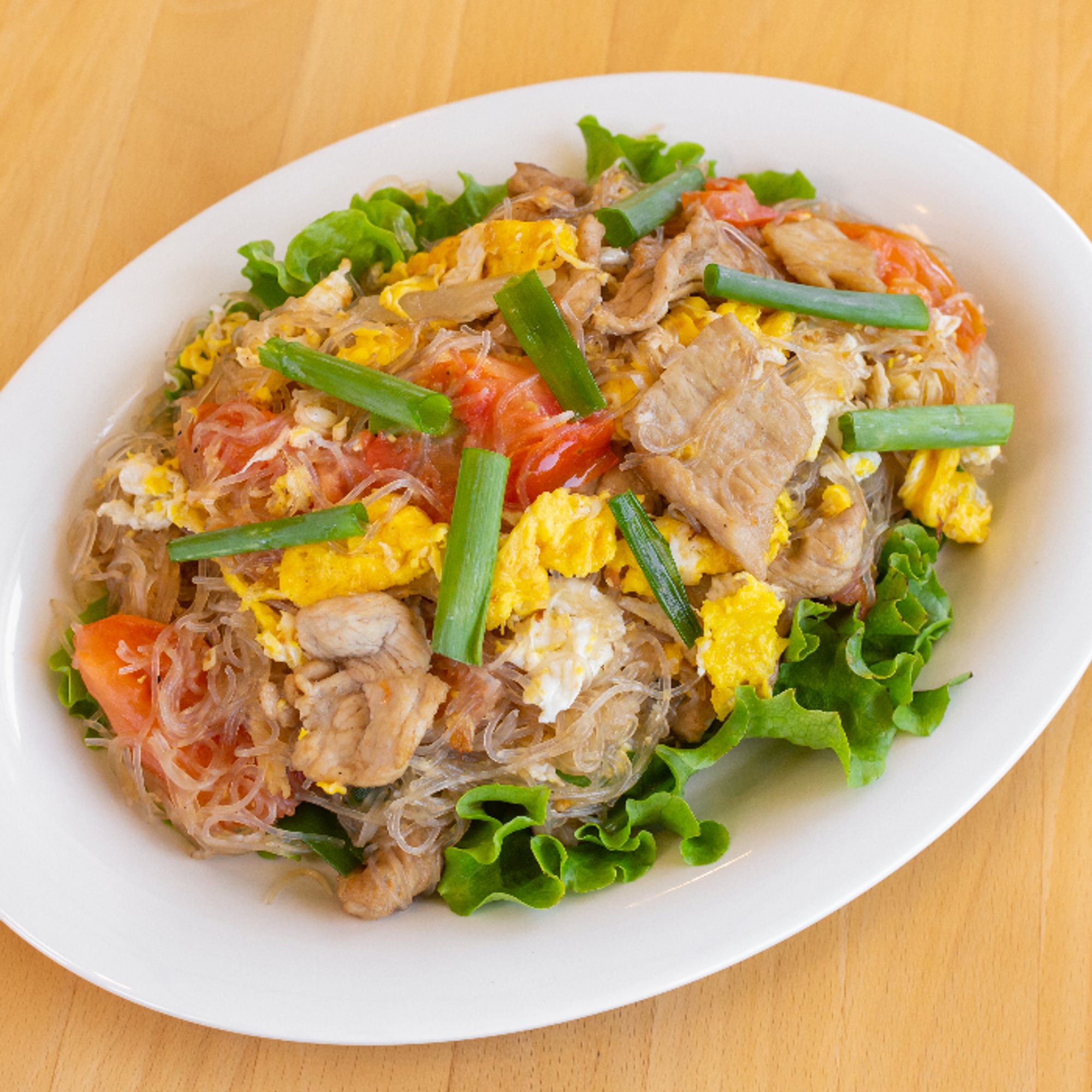 32. Pad Woon-sen
