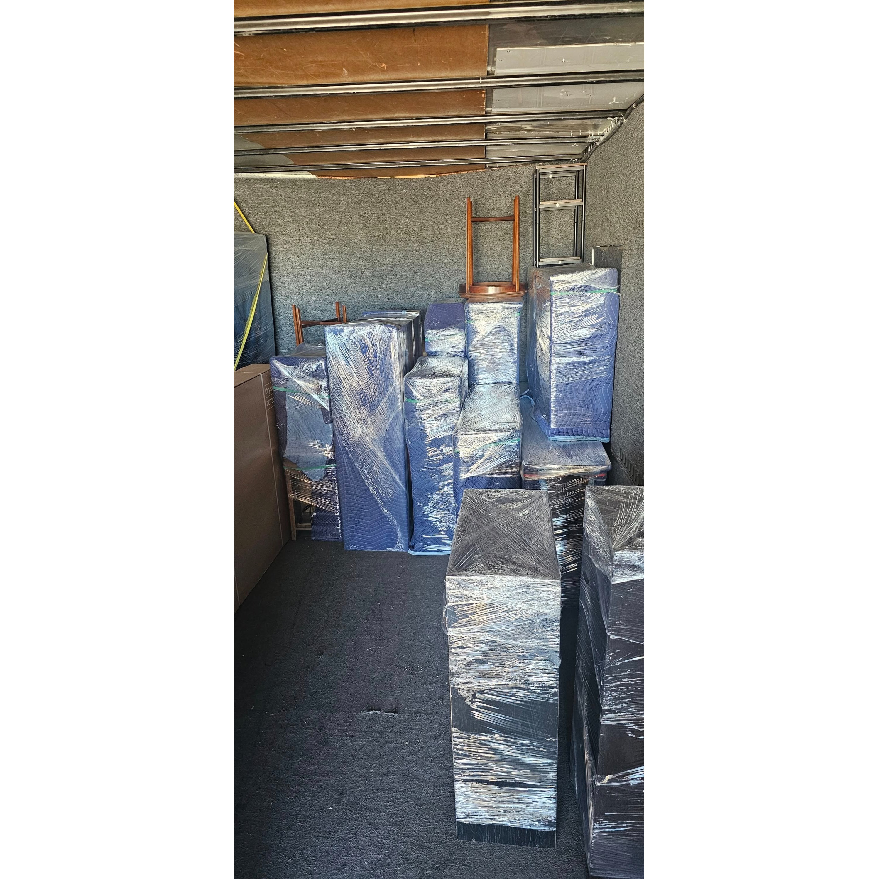 Donation Movers Image