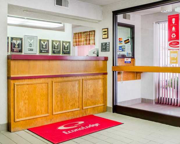 Images Econo Lodge