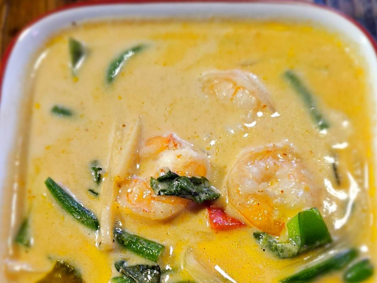 61 Red Curry
