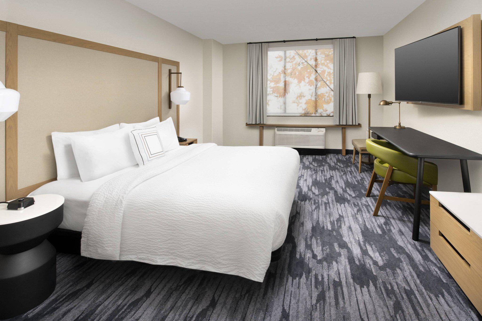 Fairfield Inn & Suites by Marriott Baltimore BWI Airport Photo