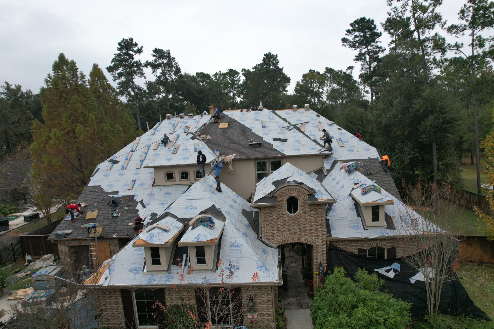 Hauk Roofing Image