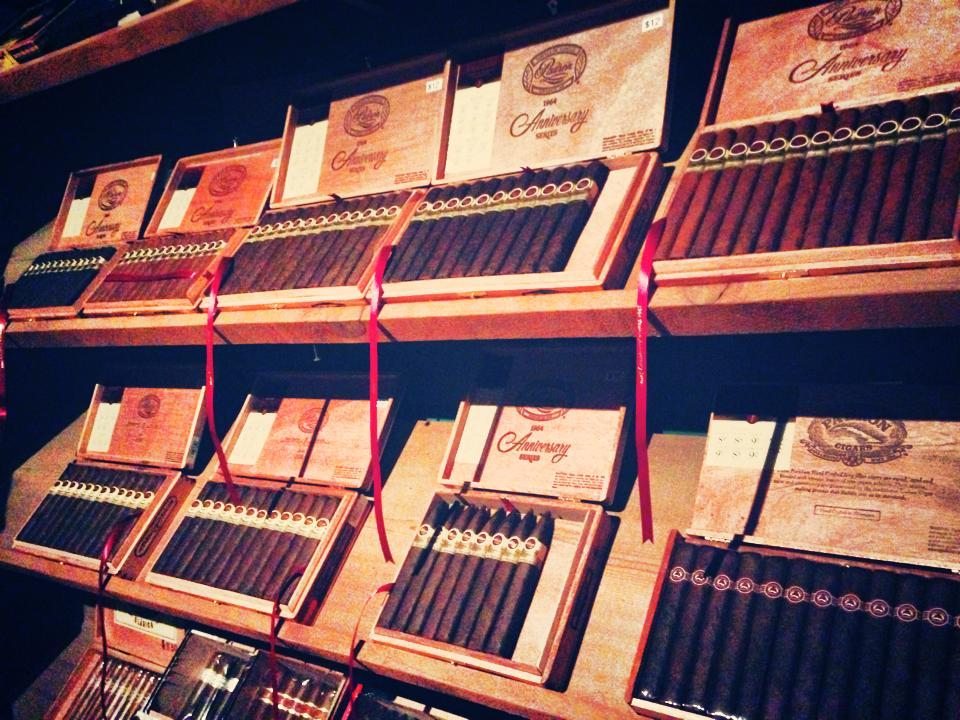 Stogies Jazz Club &amp; Listening Logo