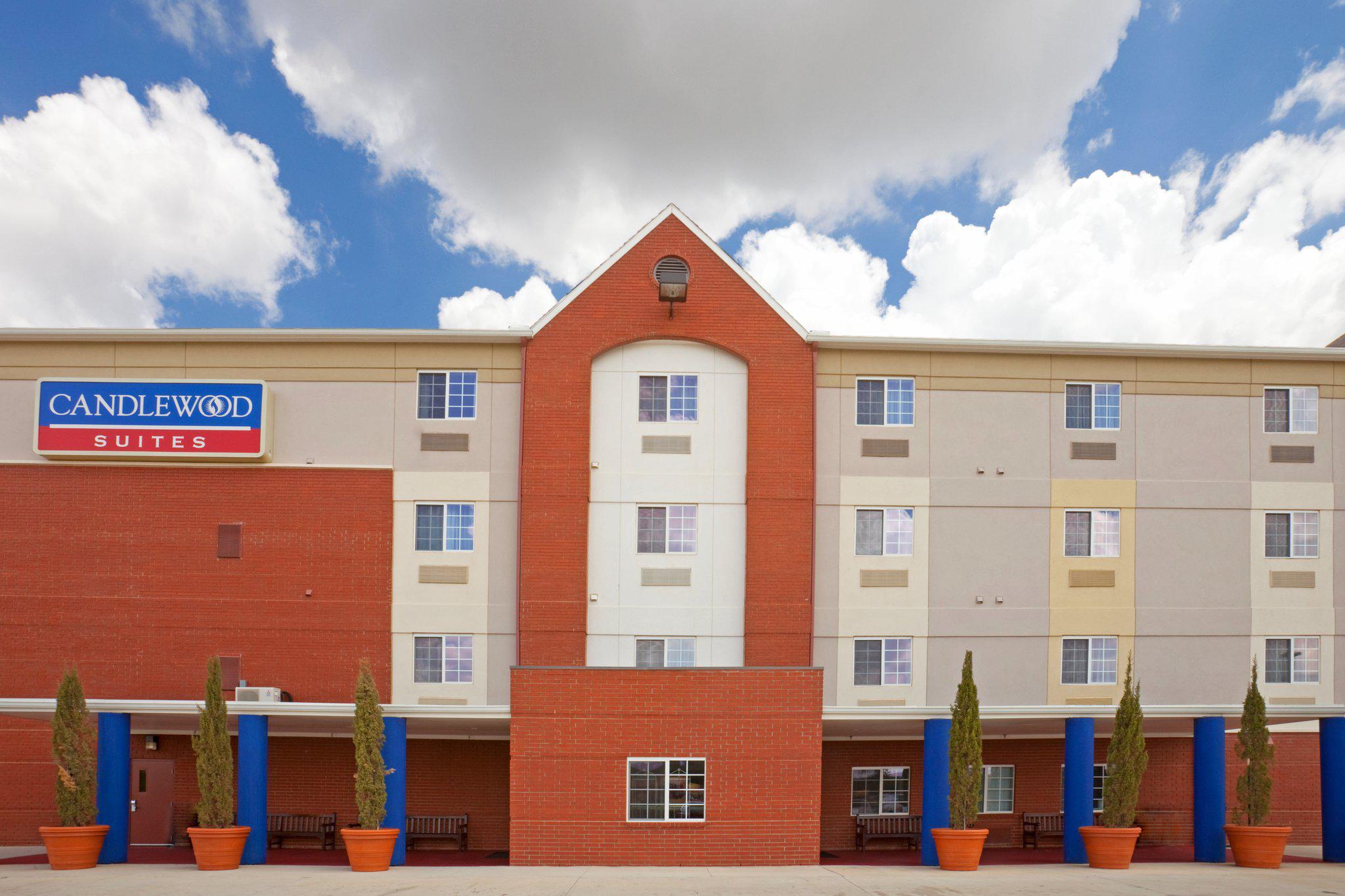 Candlewood Suites DFW South Photo