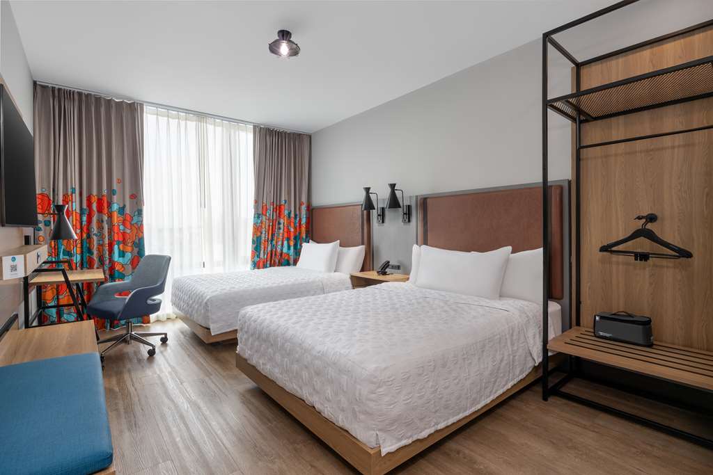 Tru by Hilton Brooklyn Image