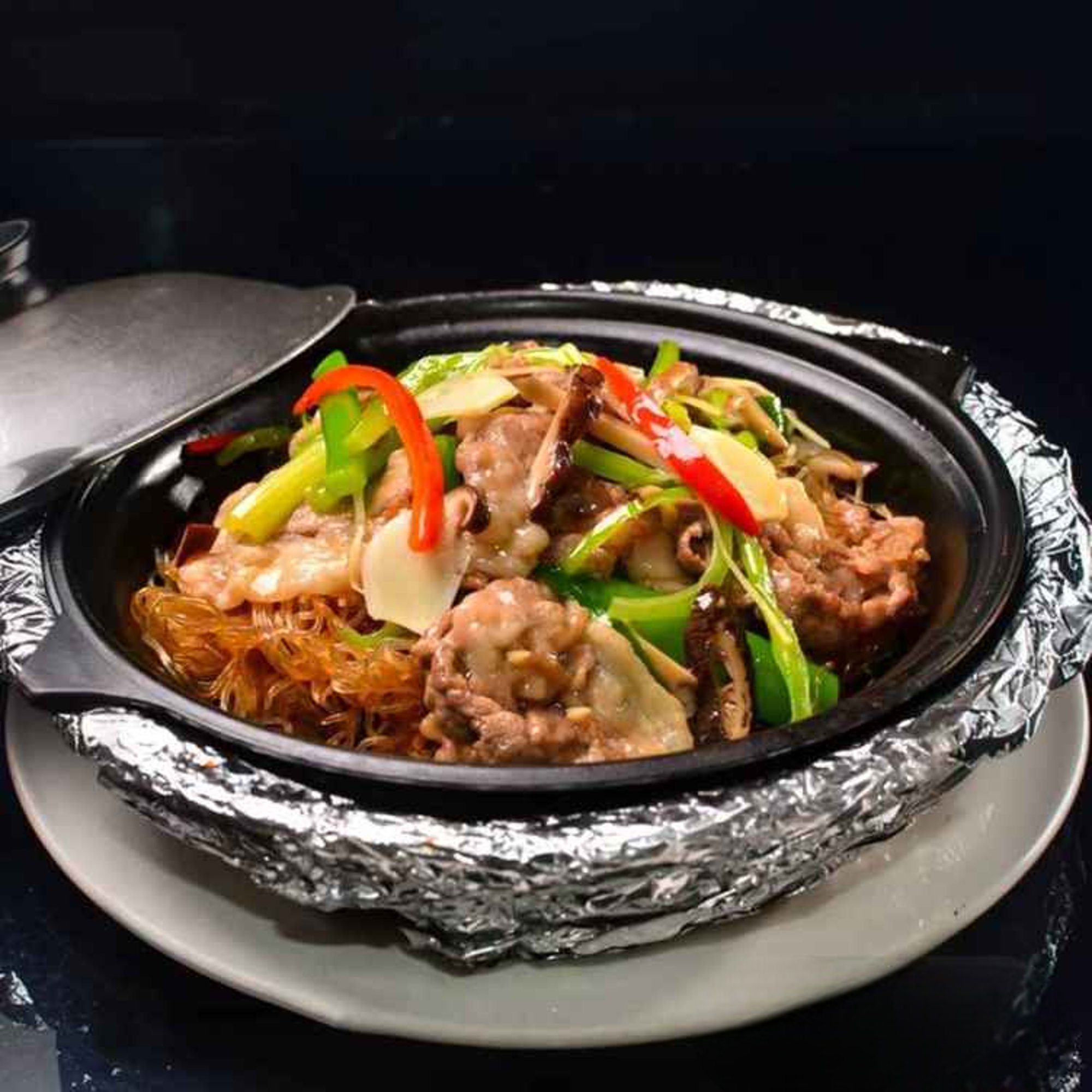 HP6. 沙爹牛肉粉絲煲/Satay Beef w. Vermicelli Casserole
