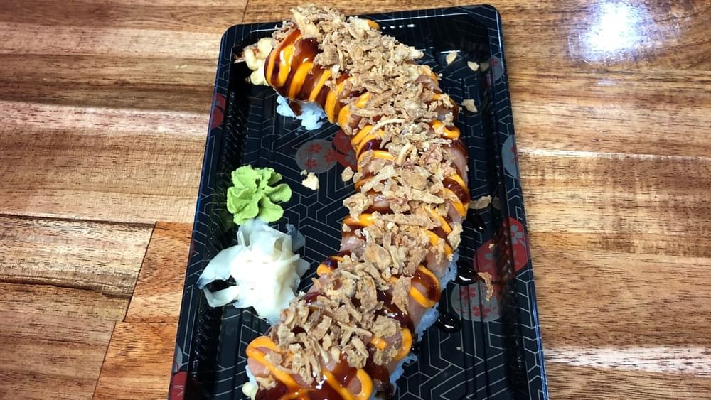 Salmon Crunchy Roll