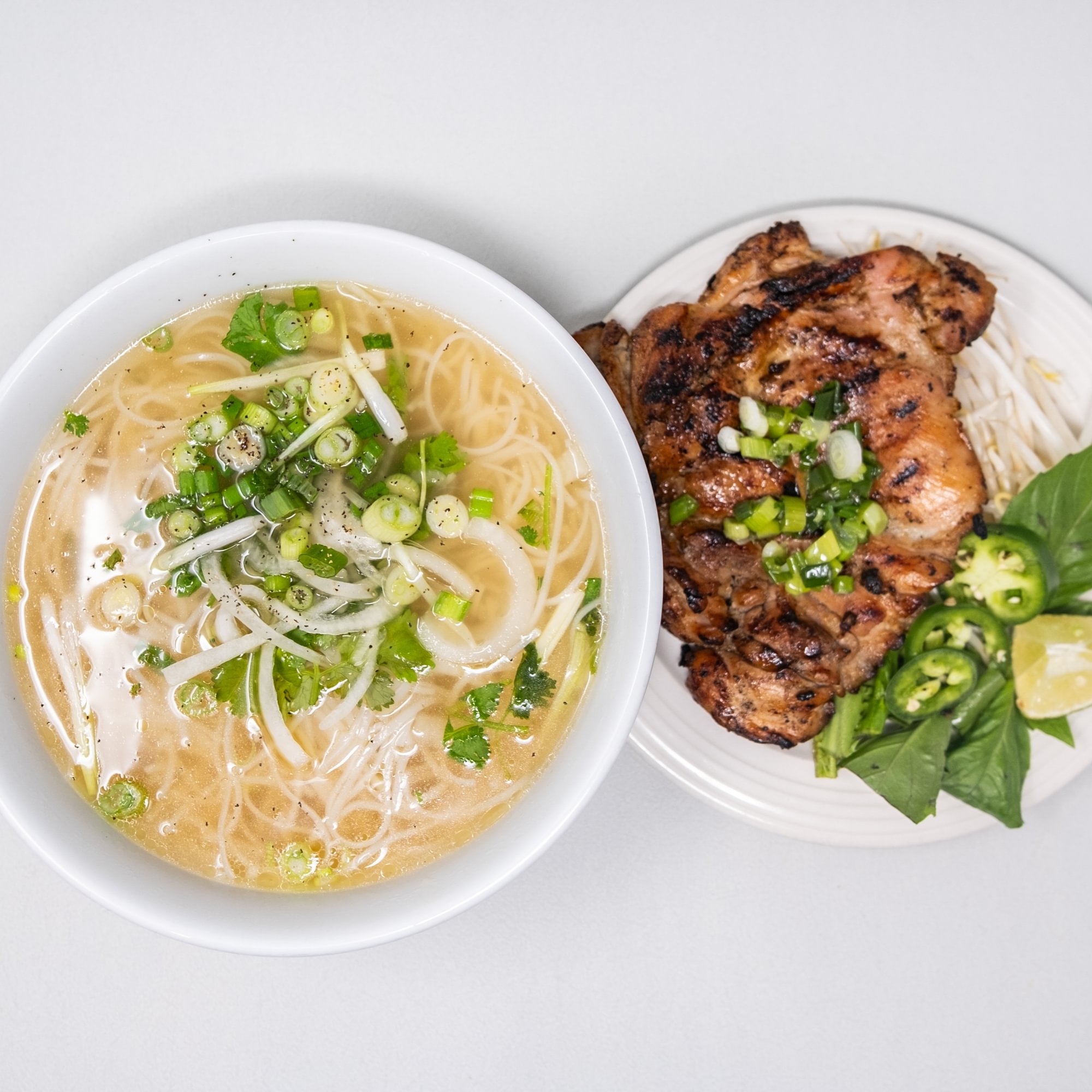 Pho Grilled Chicken / Phở Gà Nướng