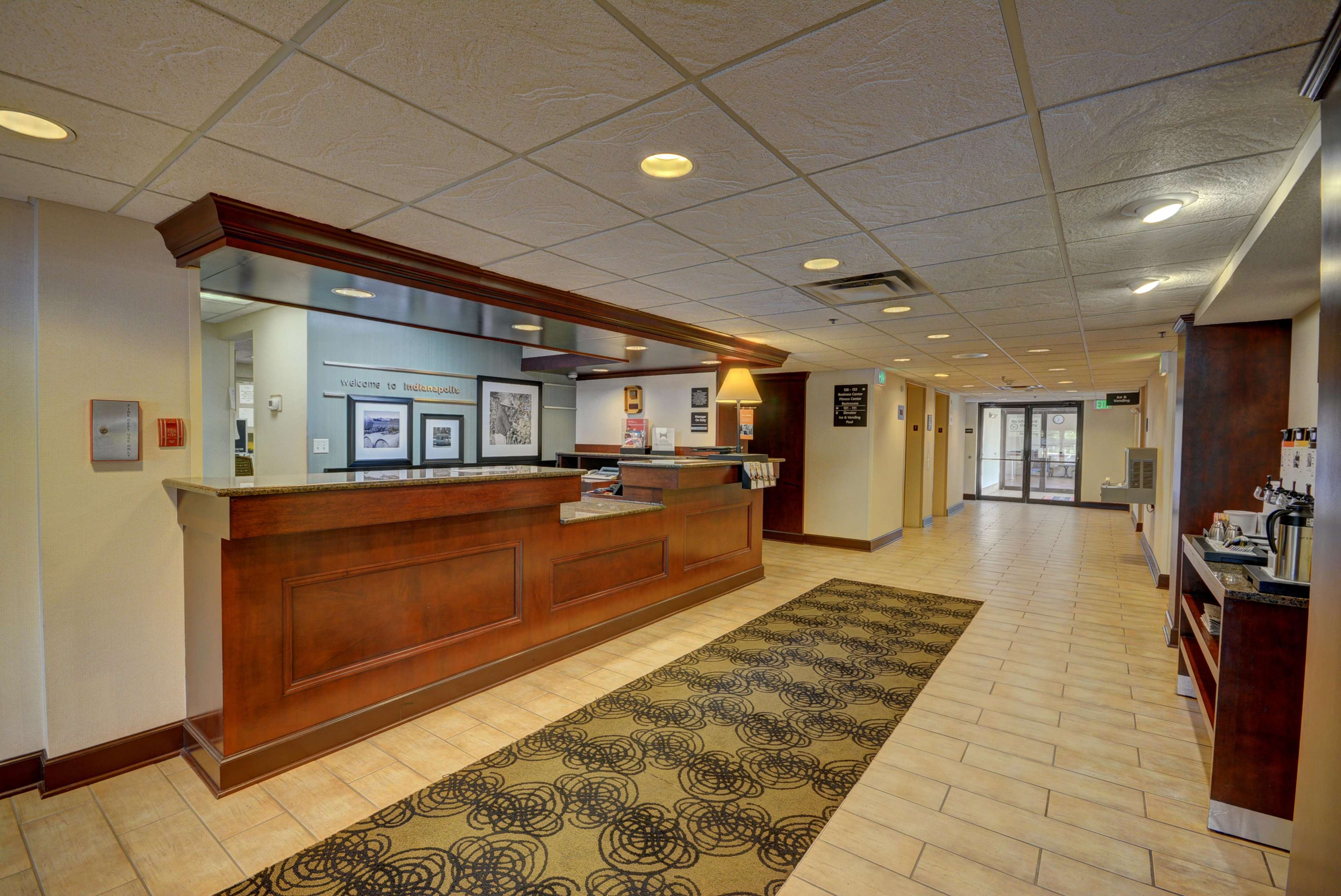 Hampton Inn Indianapolis-South Photo