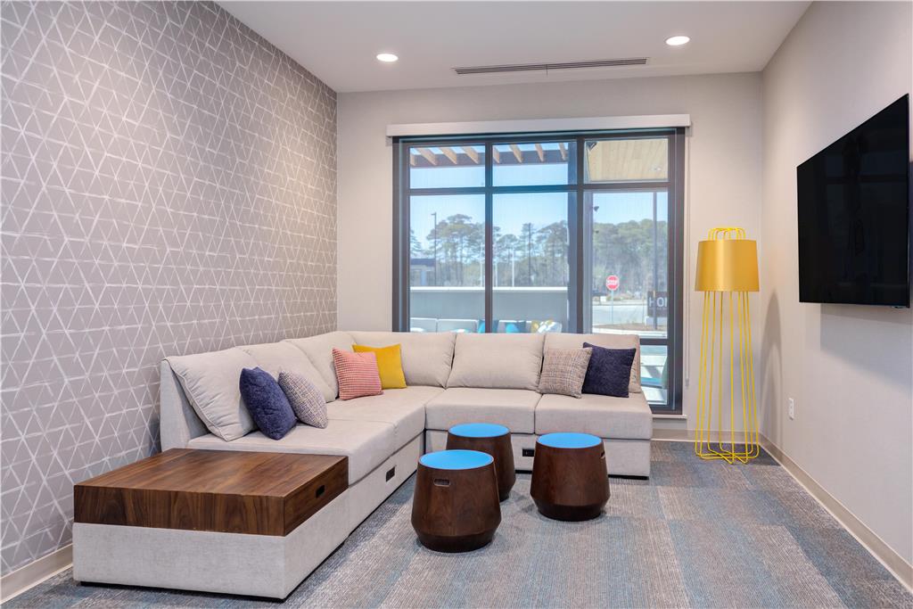 Home2 Suites by Hilton Smithfield Selma Image