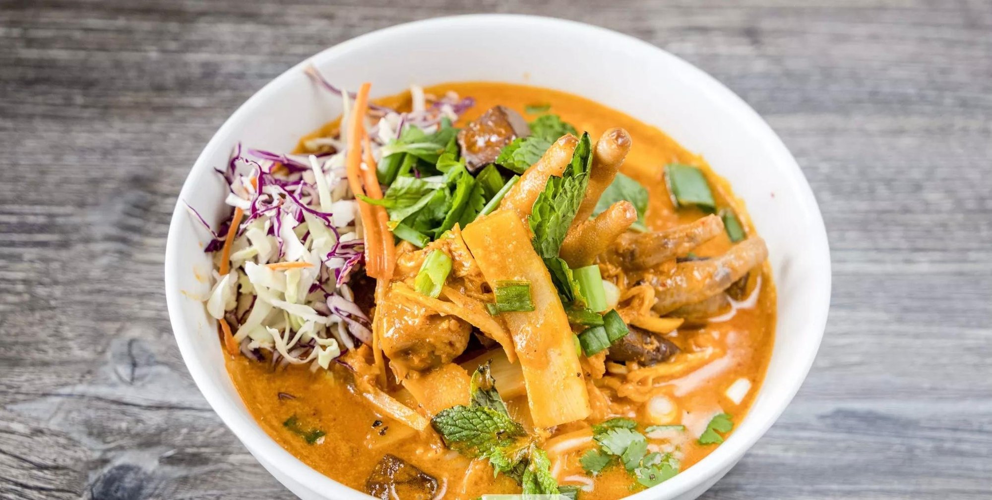 Kao poon chicken
