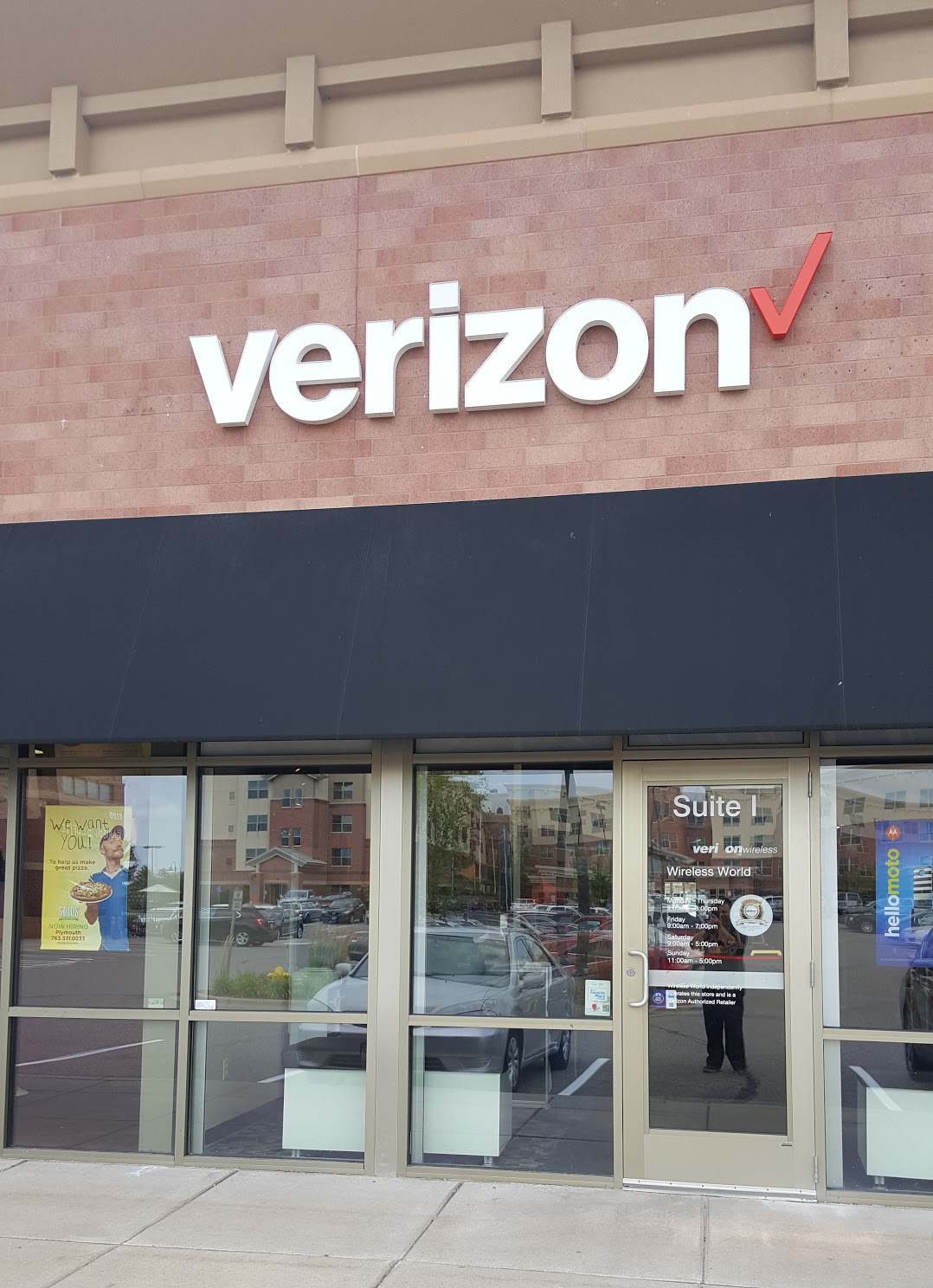 Wireless World, Verizon Authorized Retailer Photo