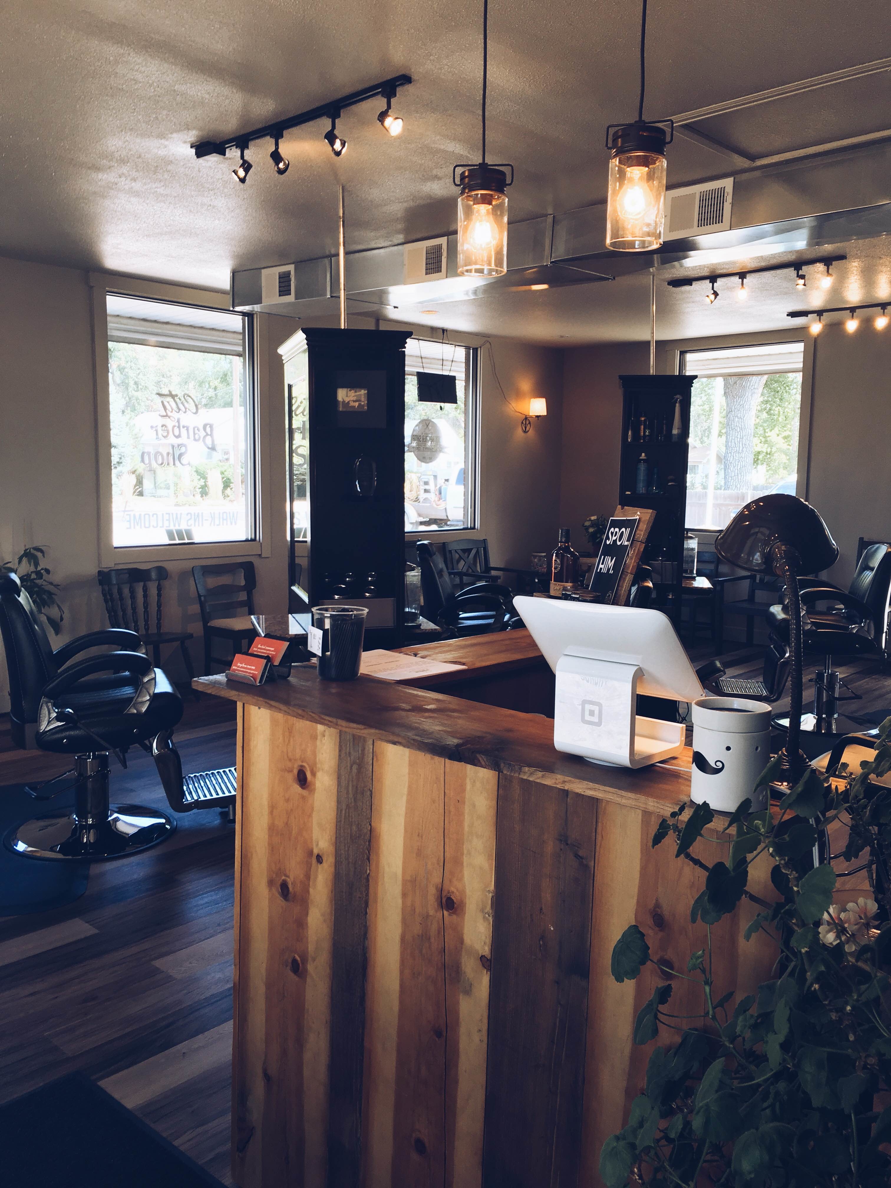 City Barber Shop | Men & Women Image