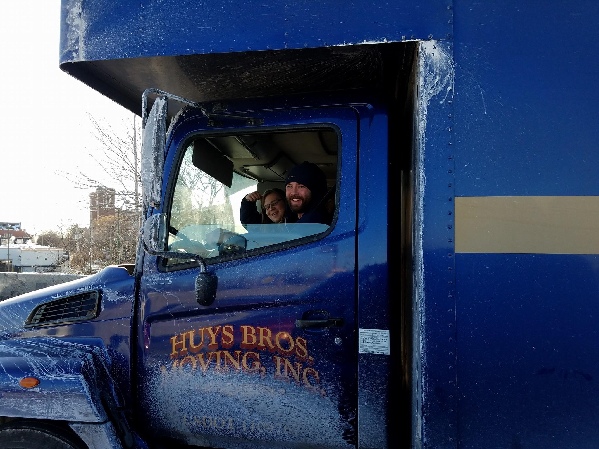 Huys Bros. Moving, INC. Image