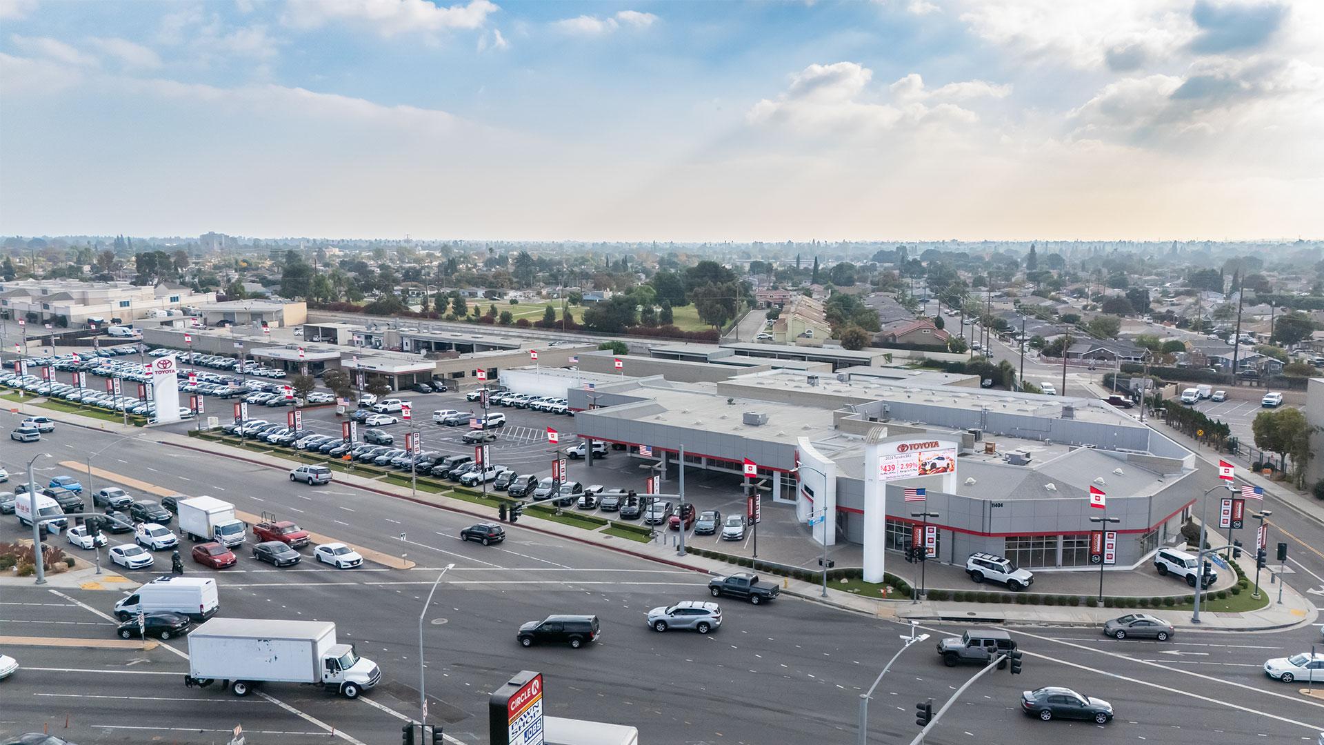 Envision Norwalk Toyota | Sales Showroom Image