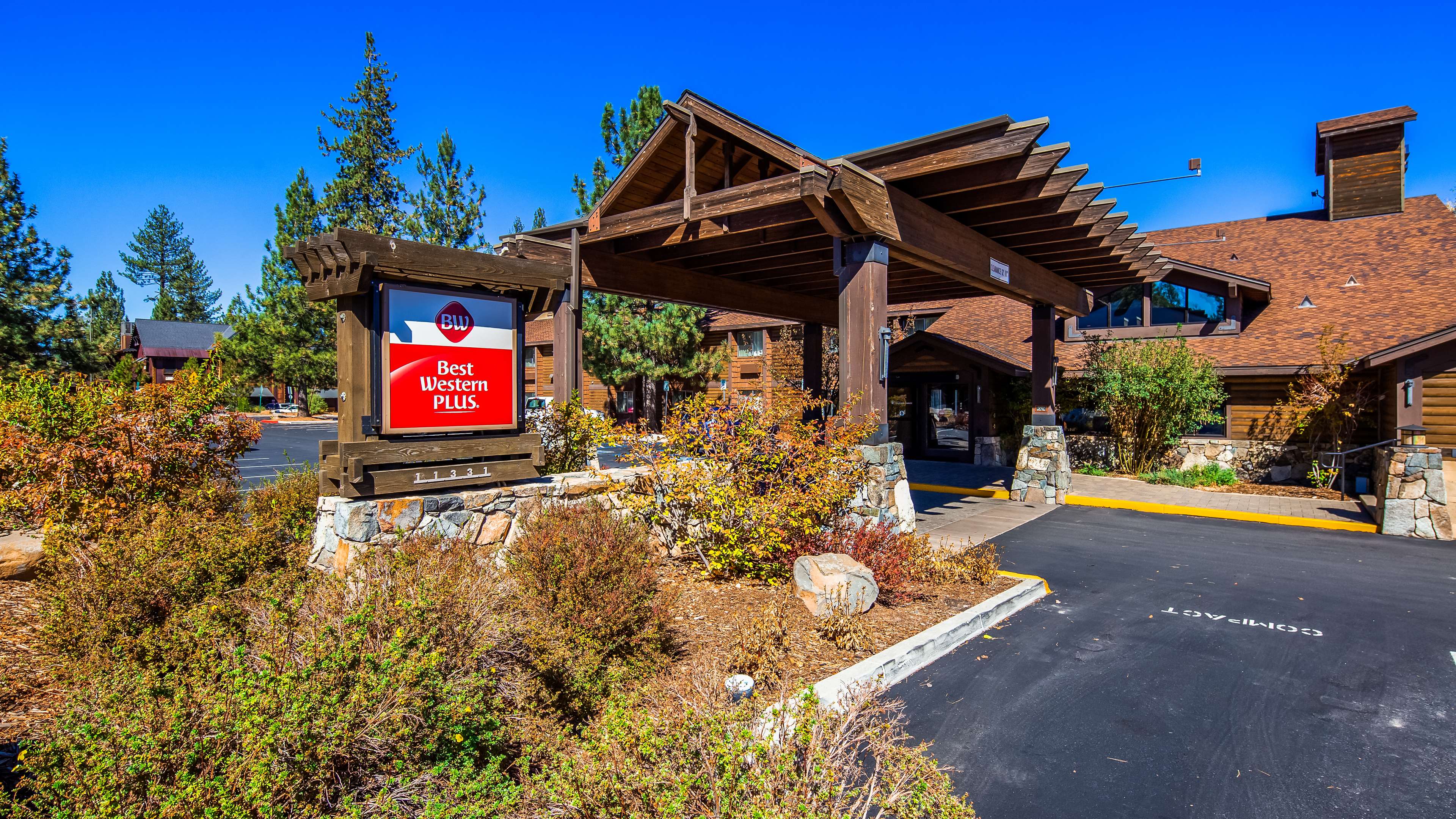 Best Western Plus Truckee-Tahoe Hotel Photo