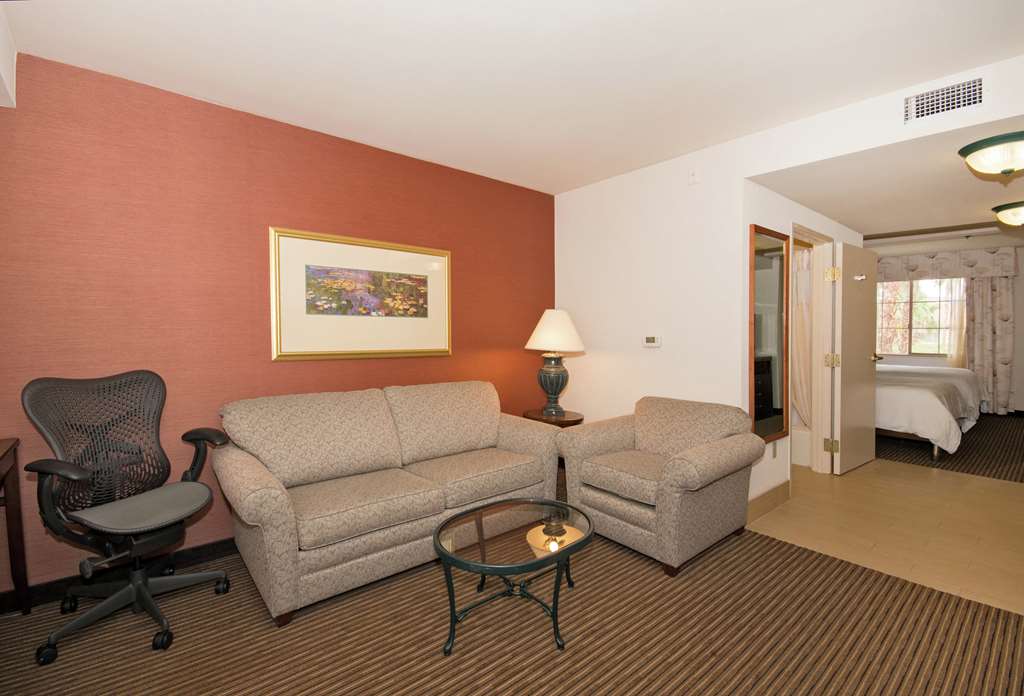 Hilton Garden Inn Palm Springs/Rancho Mirage Image