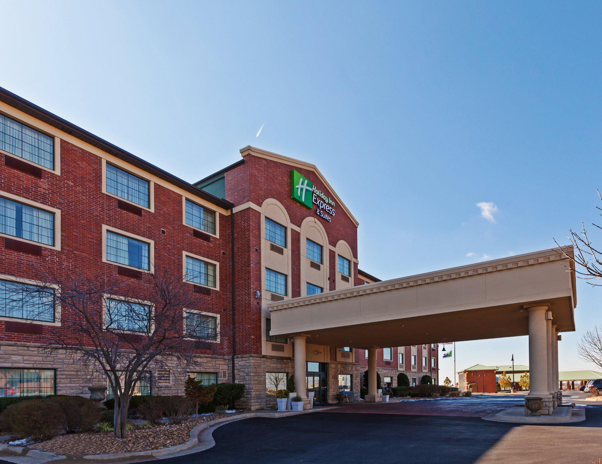 Holiday Inn Express & Suites Tulsa S Broken Arrow Hwy 51 Photo