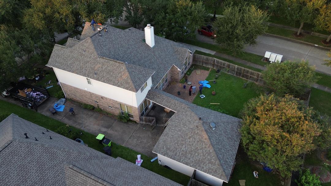 Sienna Roofing Image