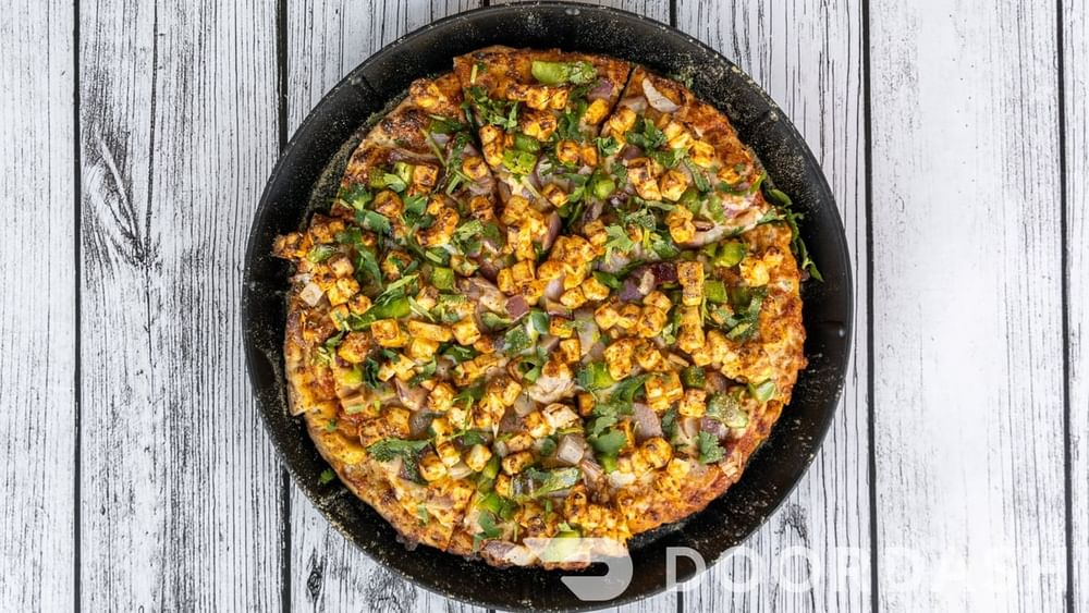 Karahi Paneer Pizza