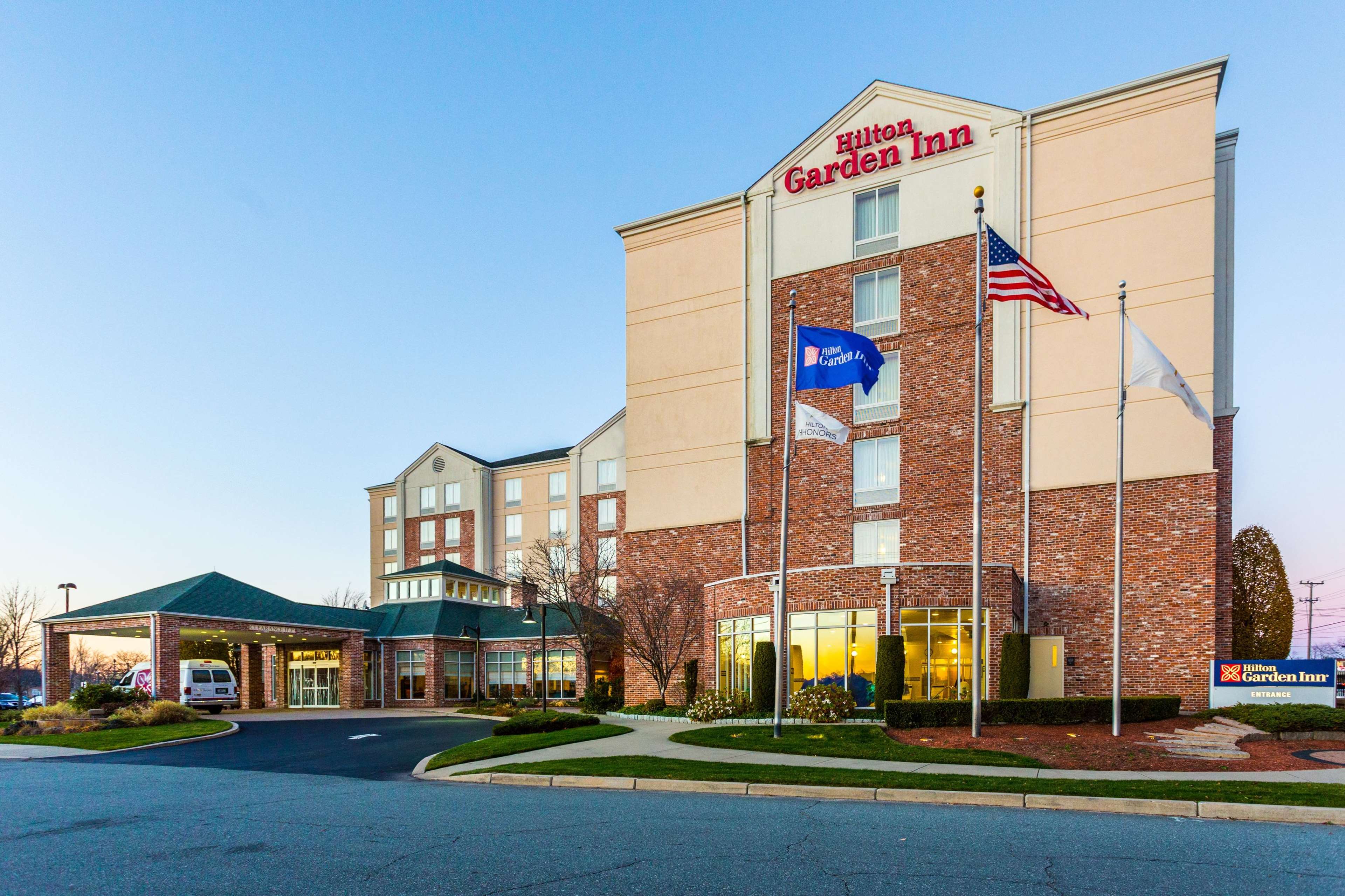 Hilton Garden Inn Providence Airport/Warwick Photo