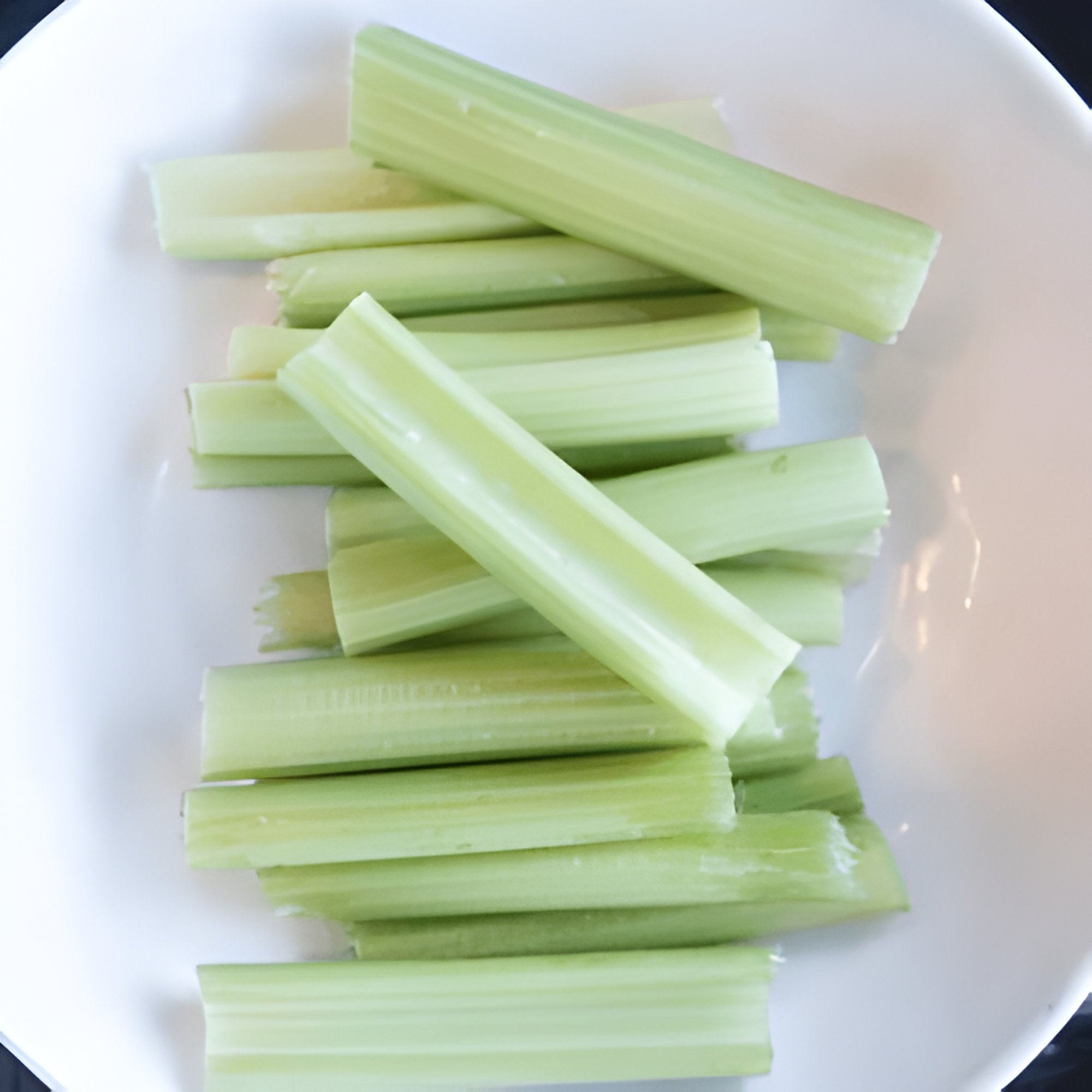 Large Celery (20)