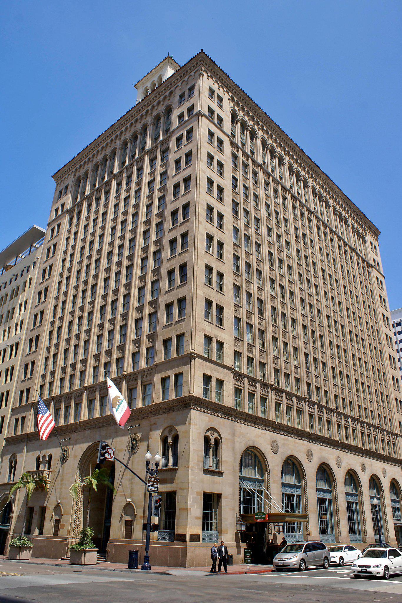 Courtyard by Marriott San Diego Downtown Photo