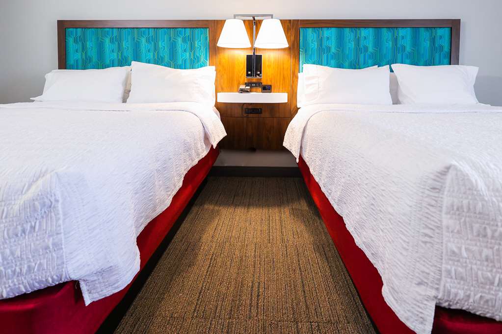 Hampton Inn Rehoboth Beach Image