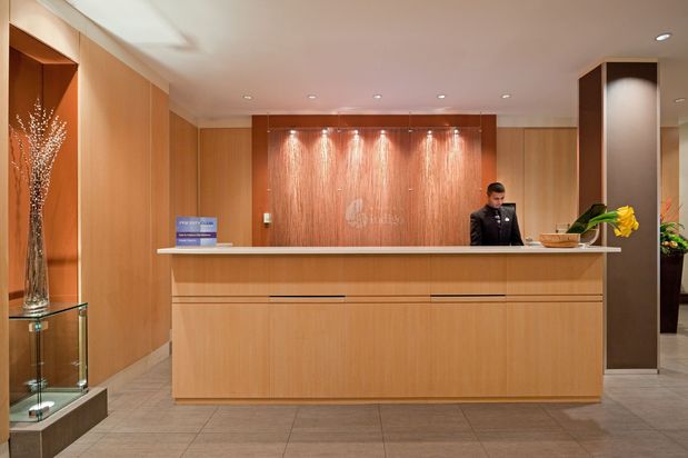 Images Hotel Indigo Boston - Newton Riverside