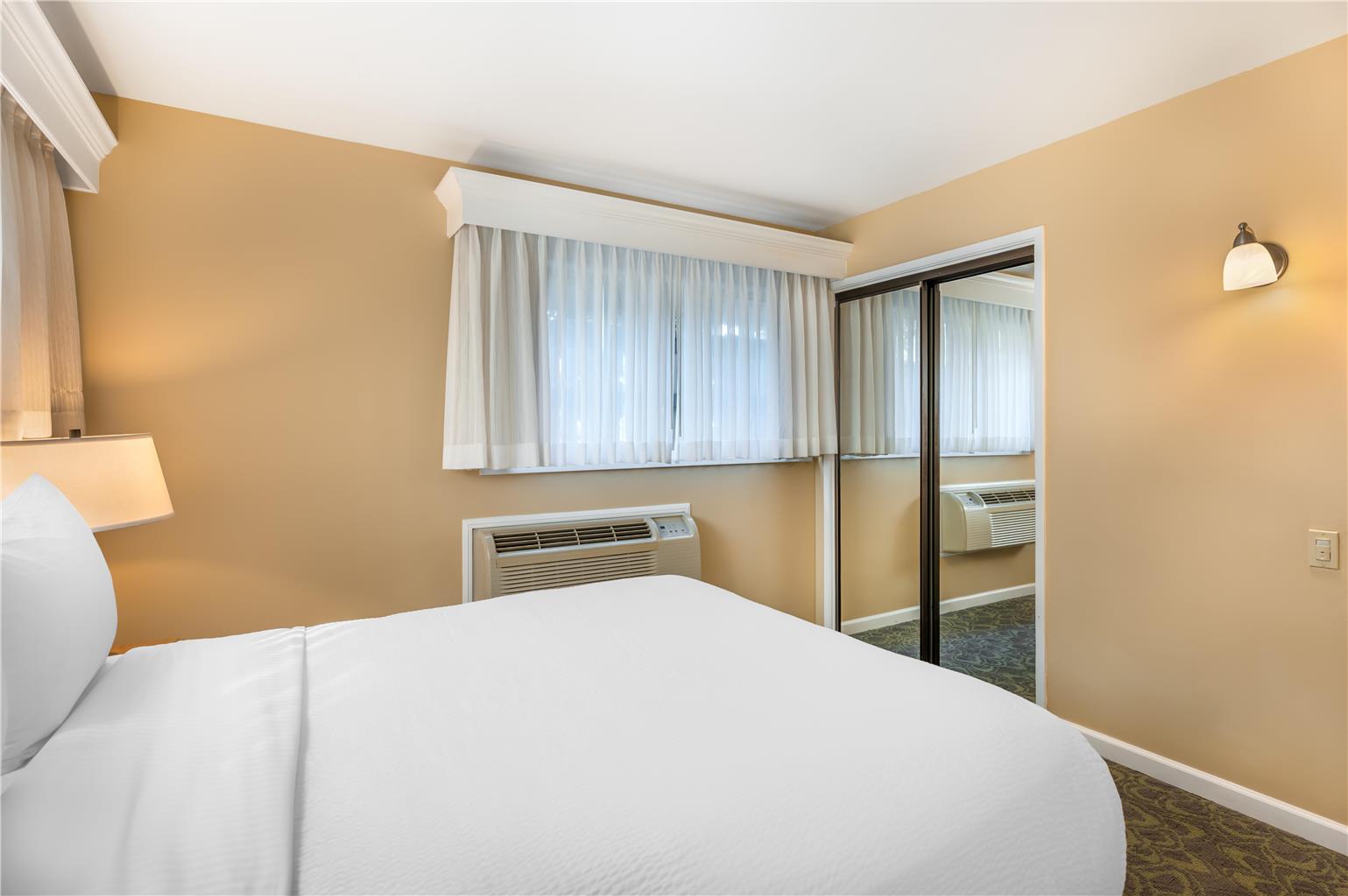 Best Western Plus Santa Barbara Image