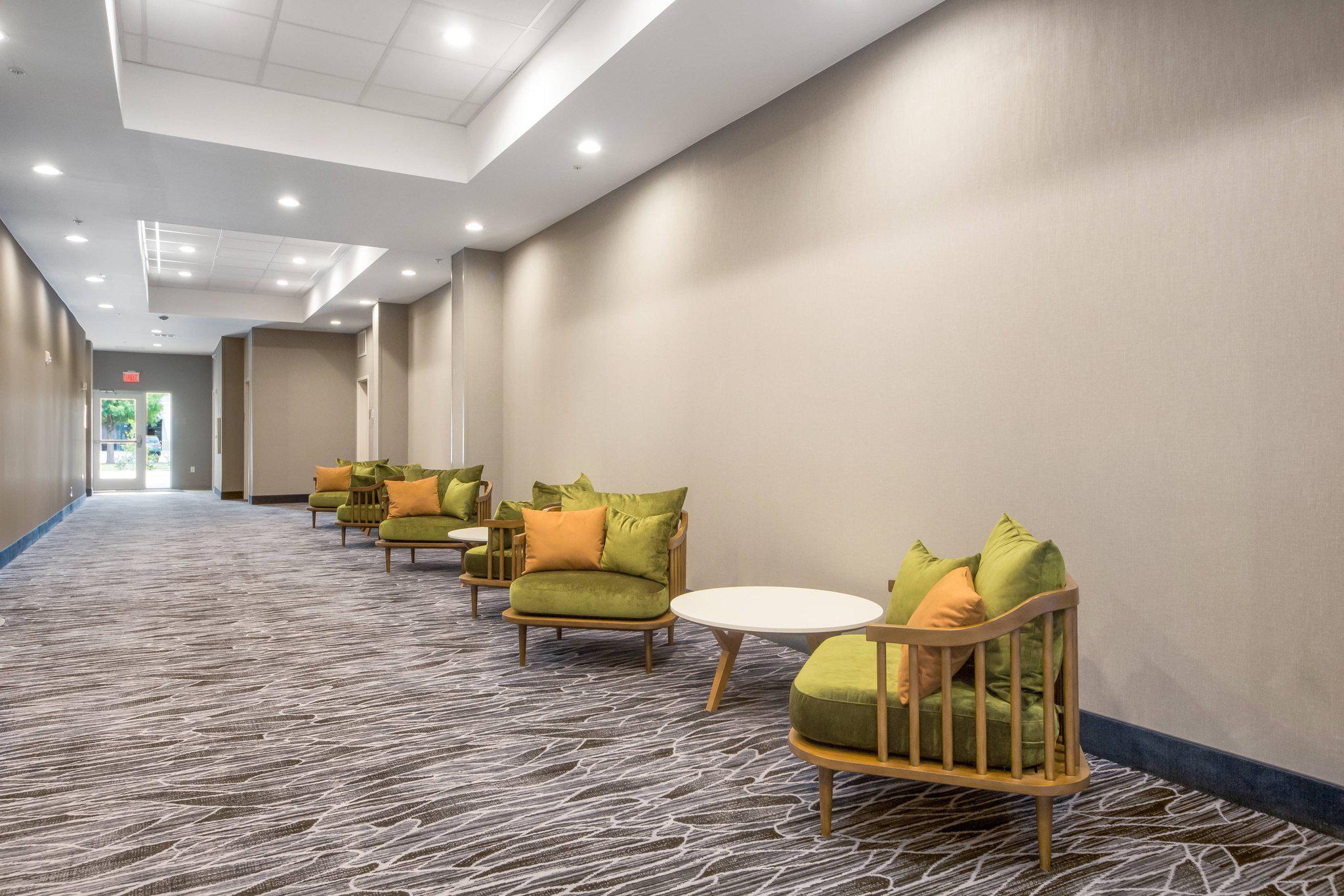 Fairfield Inn & Suites by Marriott Dallas Plano/Frisco Photo