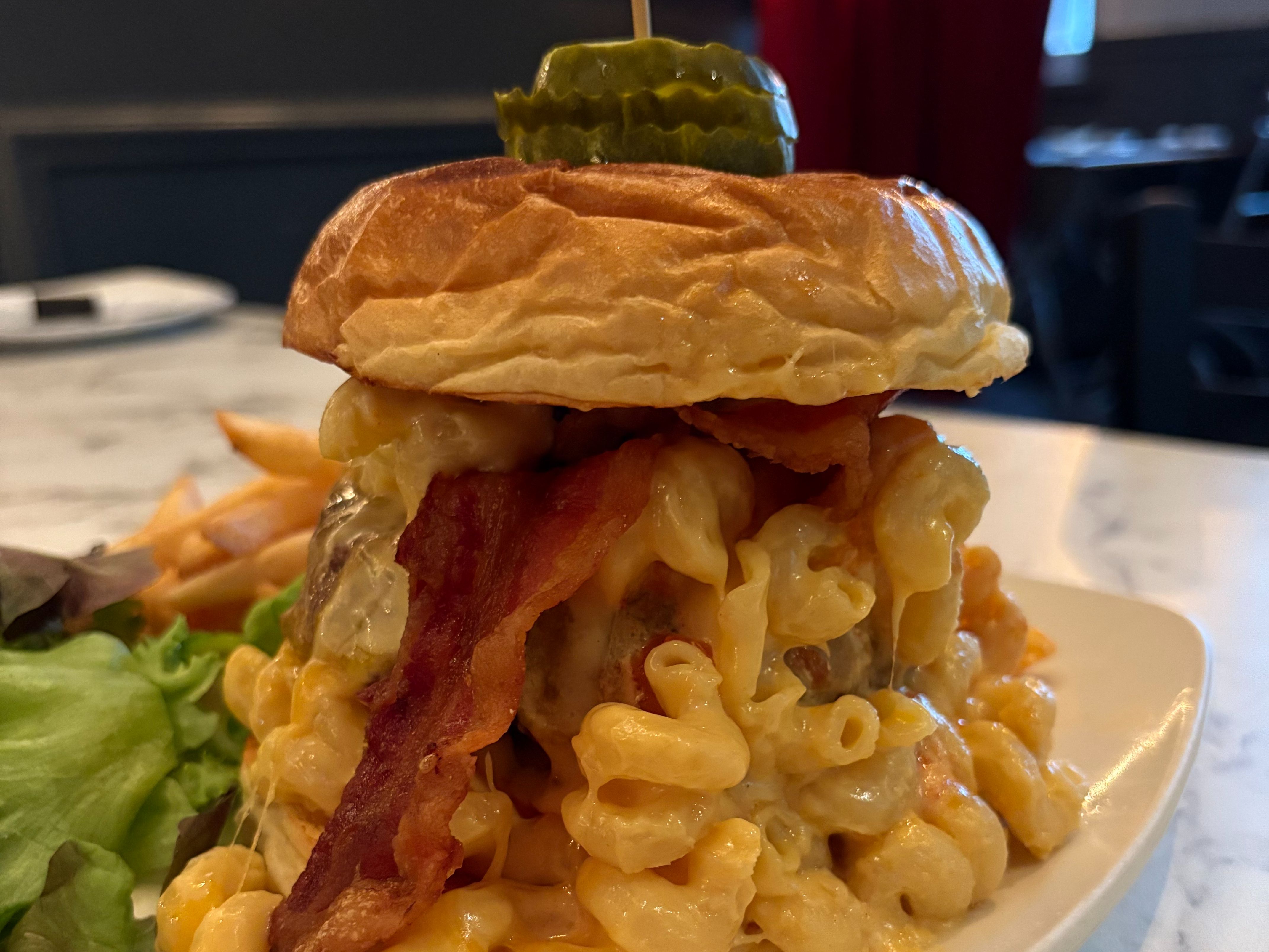 Mac Daddy Burger