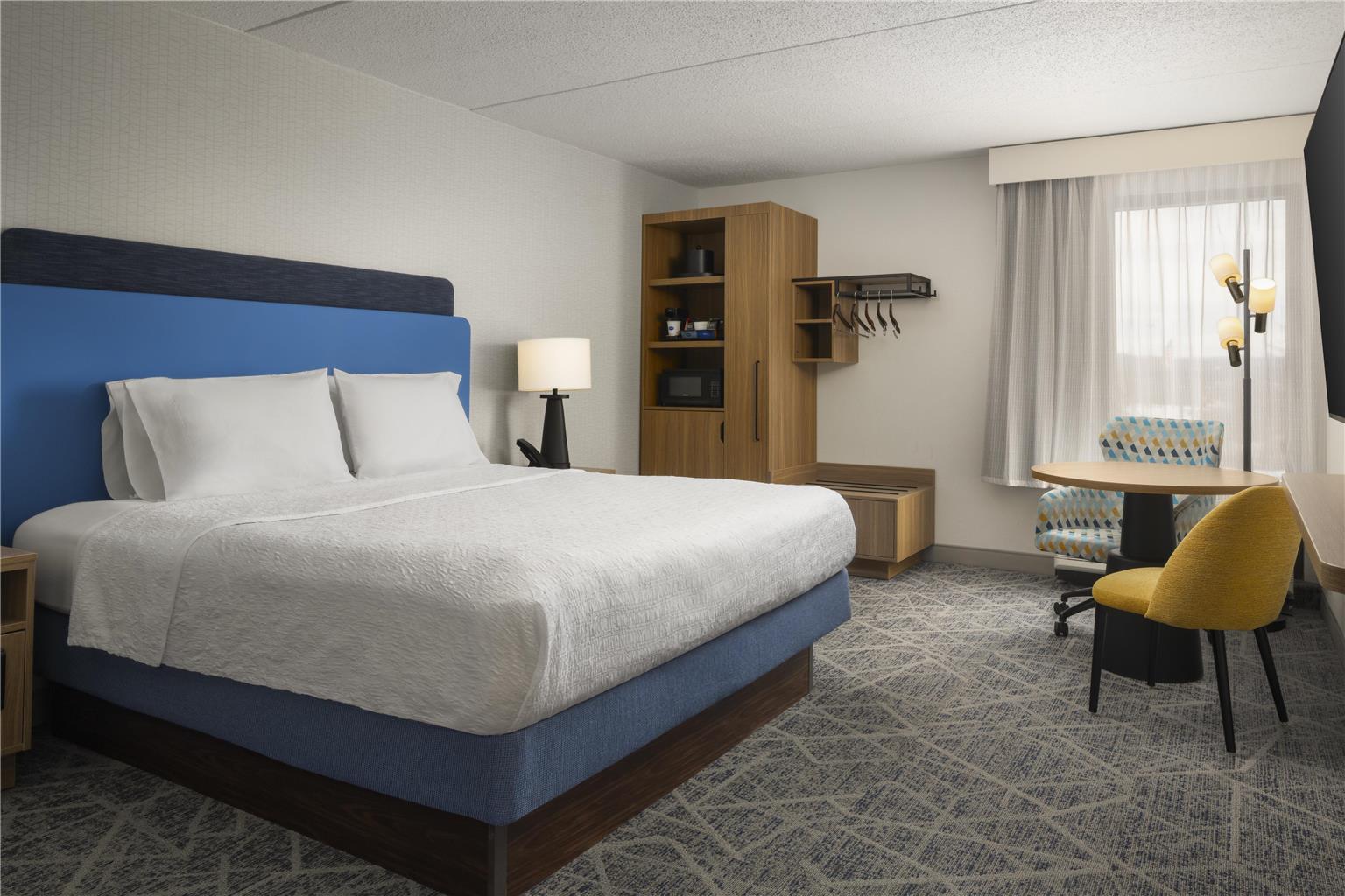 Hampton Inn York Image