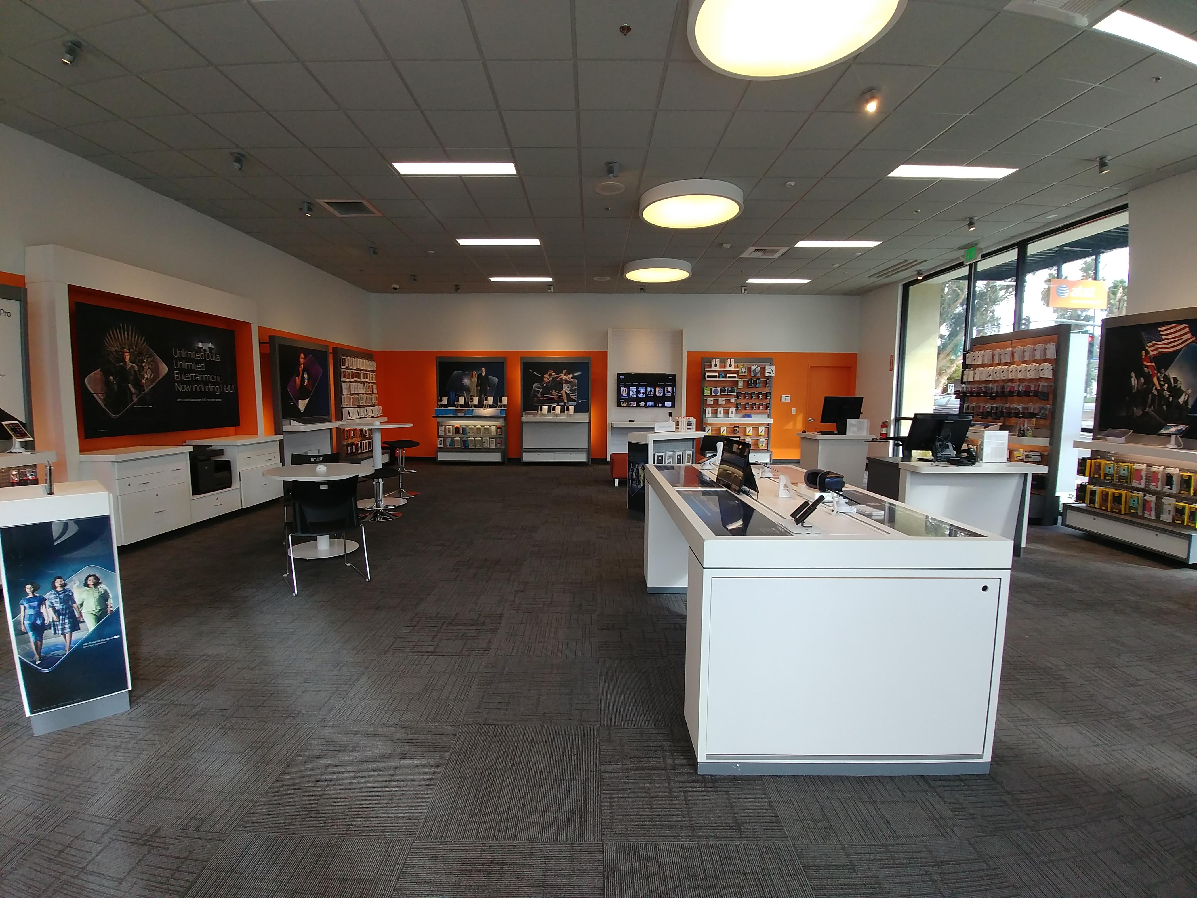 AT&T Store Photo