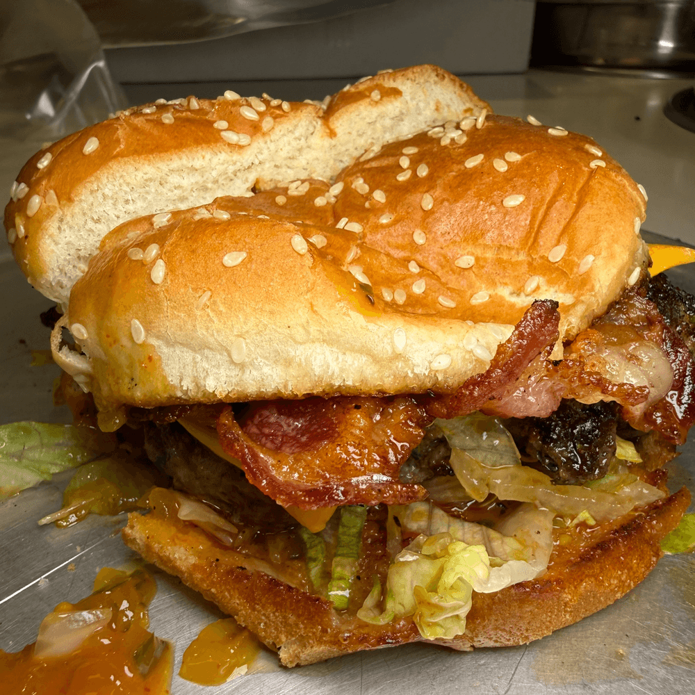 Halal Kefta Cheese Burger