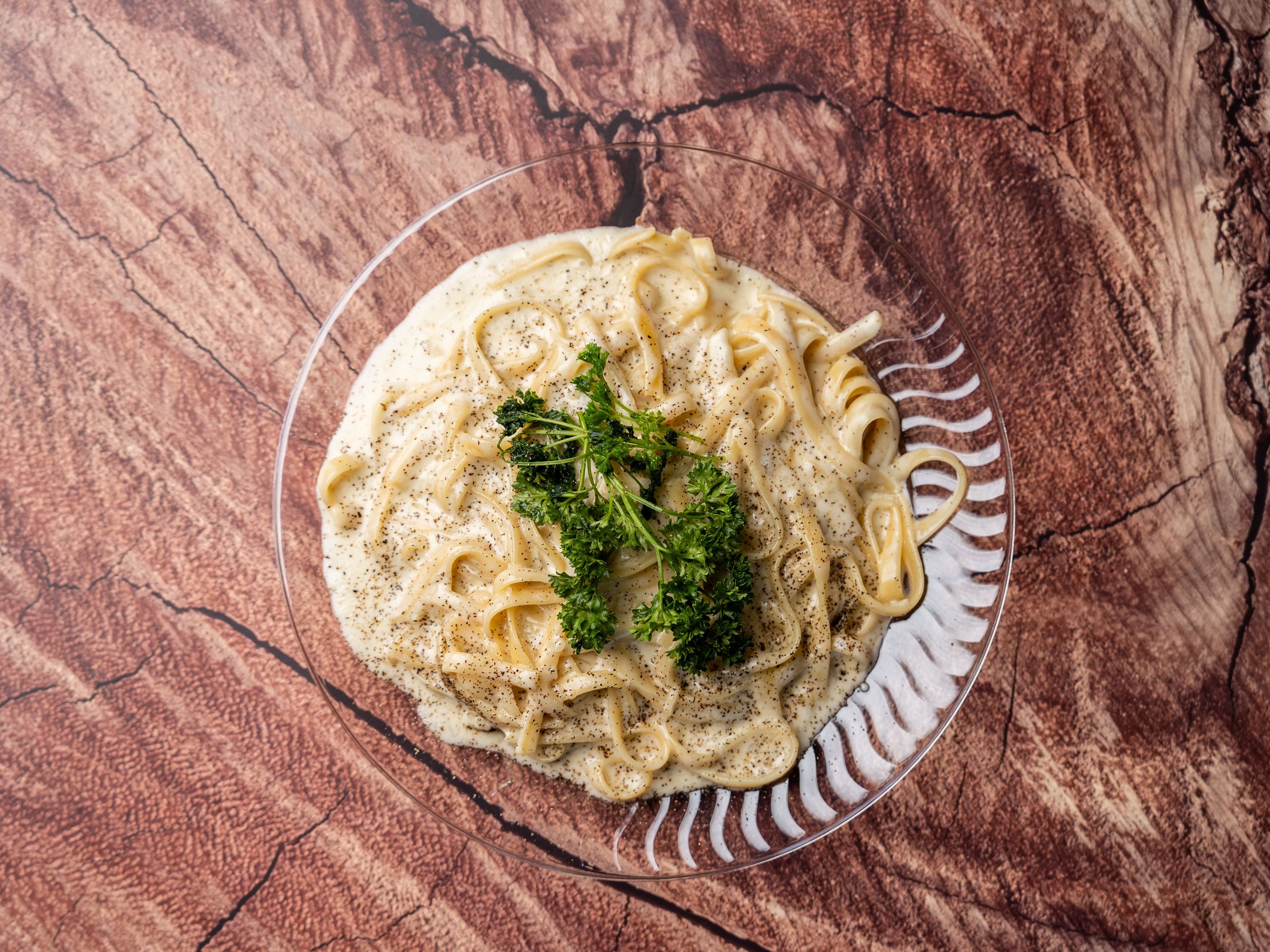 Fettuccine Alfredo