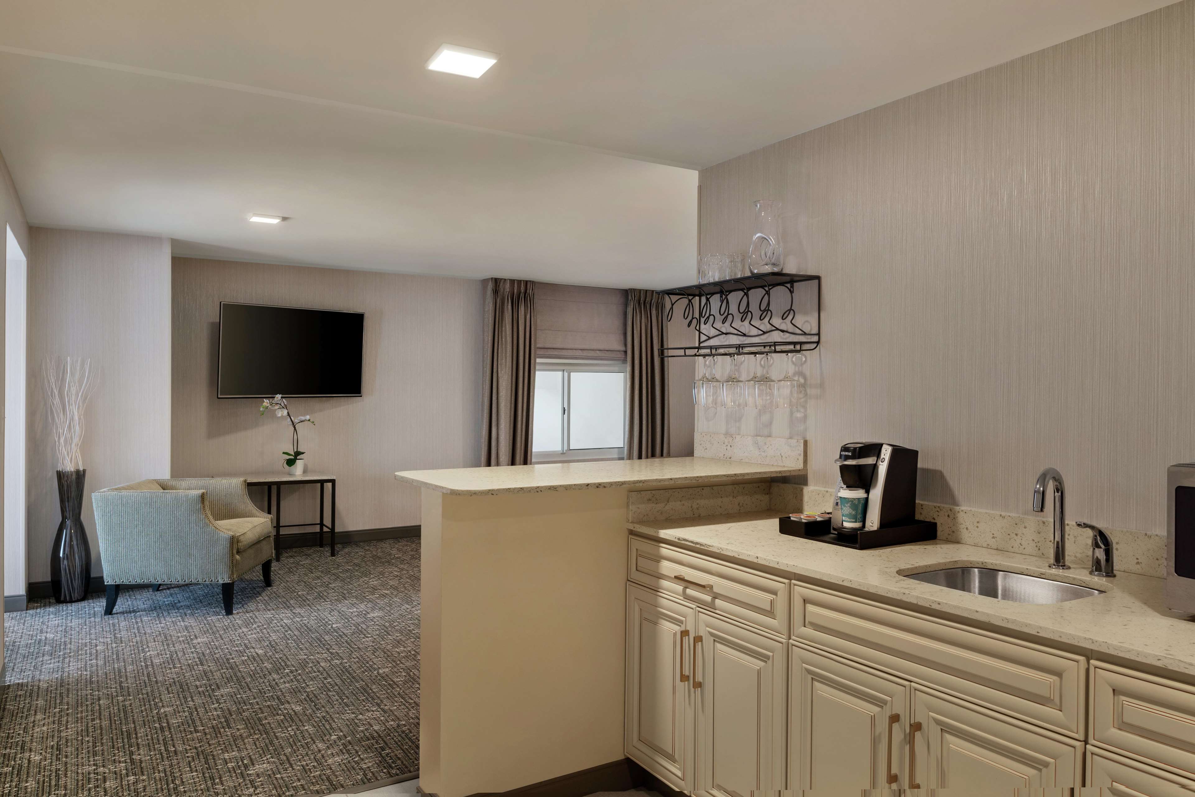 Hilton Garden Inn Springfield, NJ Photo