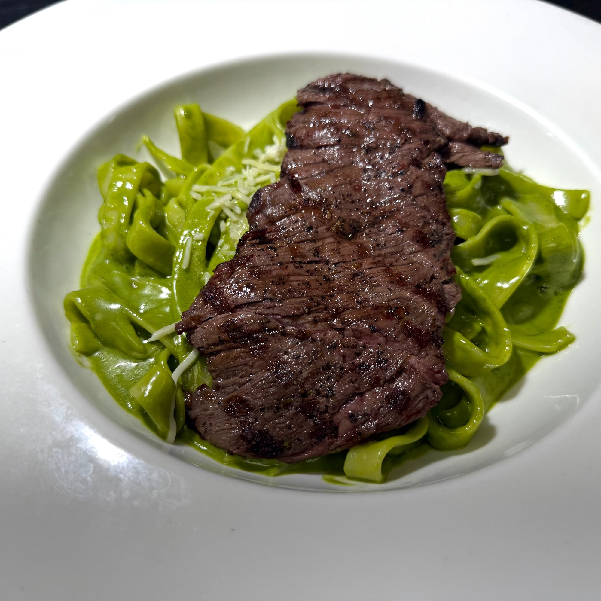 Fetuccine Al Pesto Milanessa
