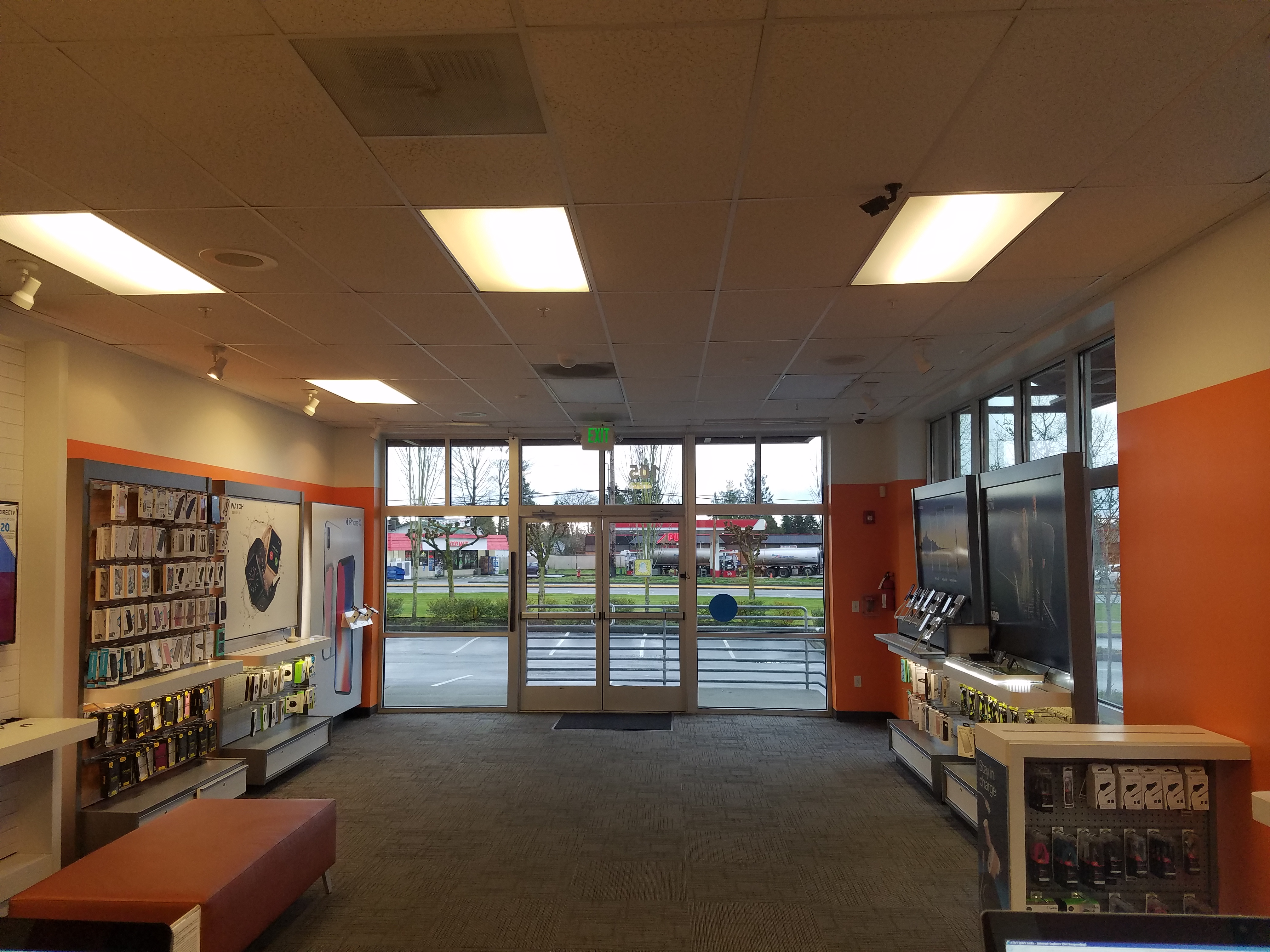 AT&T Store Photo