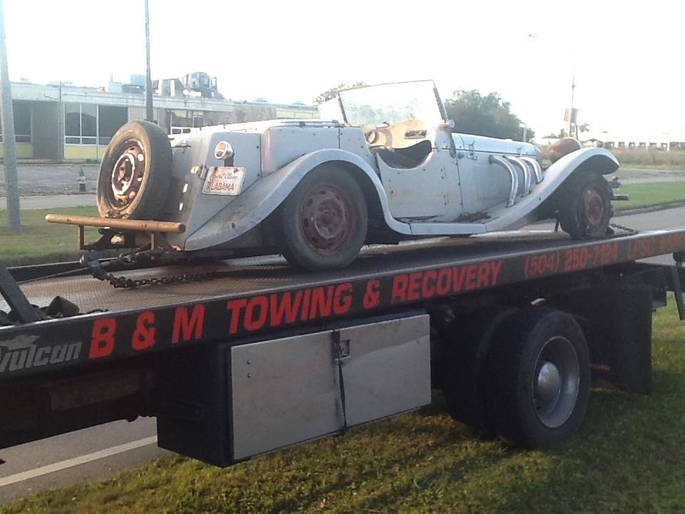 B & M Towing & Recovery - New Orleans Photo
