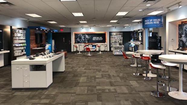 AT&T Store Photo